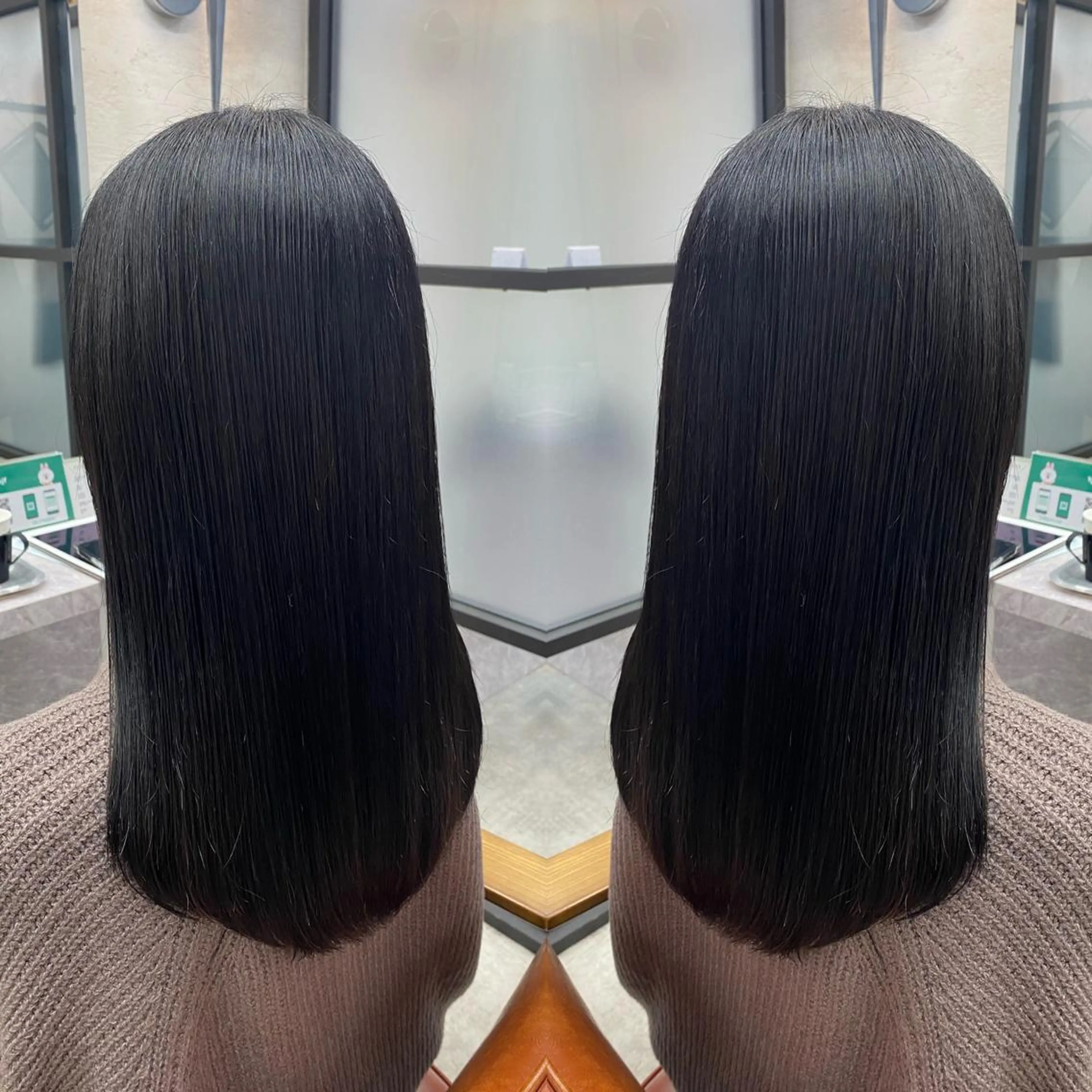 セミロング カラー 黒髪 ネイビーカラー 艶カラー吉祥寺🌸 KAZUEのヘアスタイル