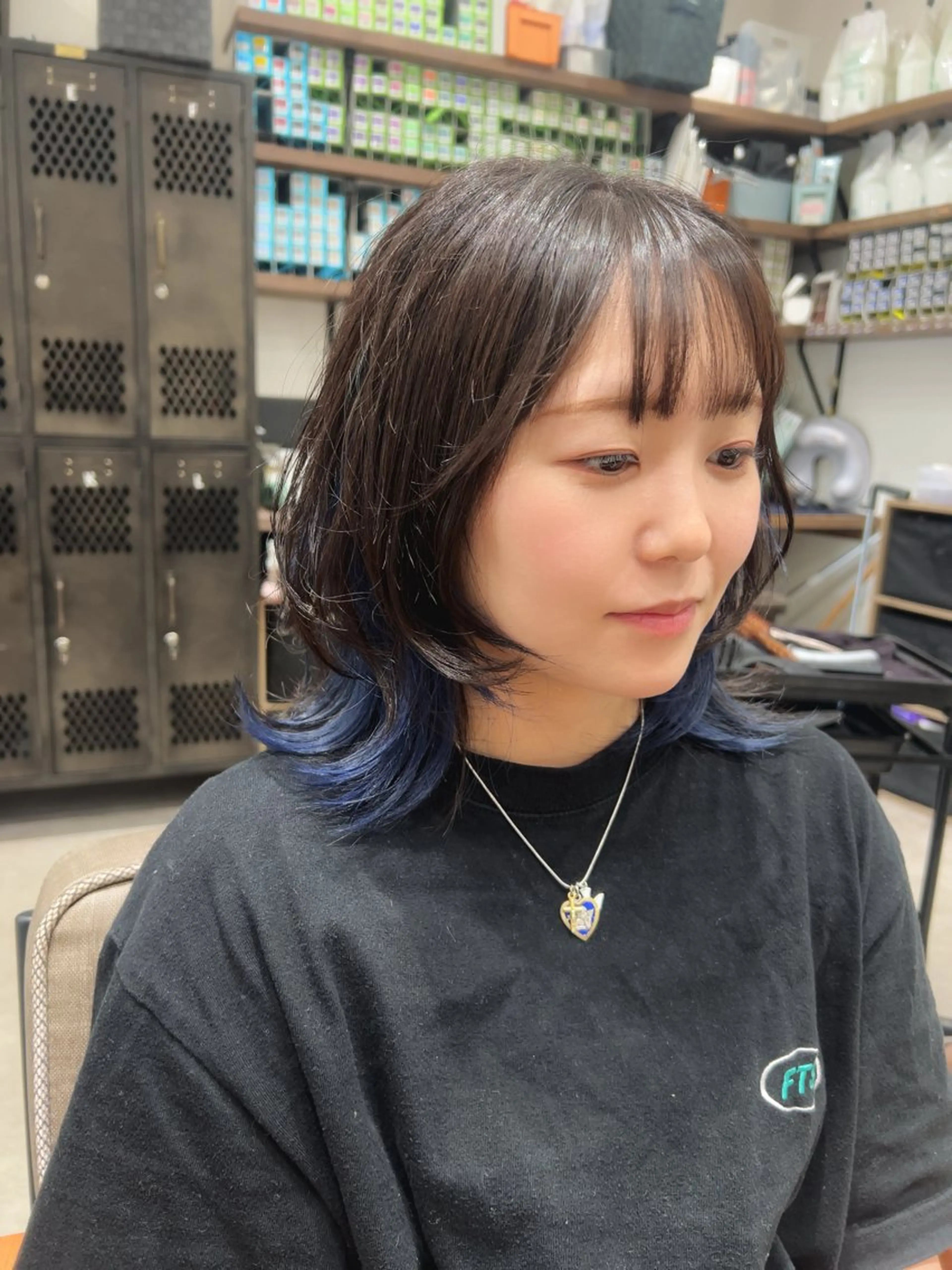 ショート カラー ブルーカラー シルバー カット ヘアカラー レイヤー/韓国/ ハッシュ/高田翼のヘアスタイル