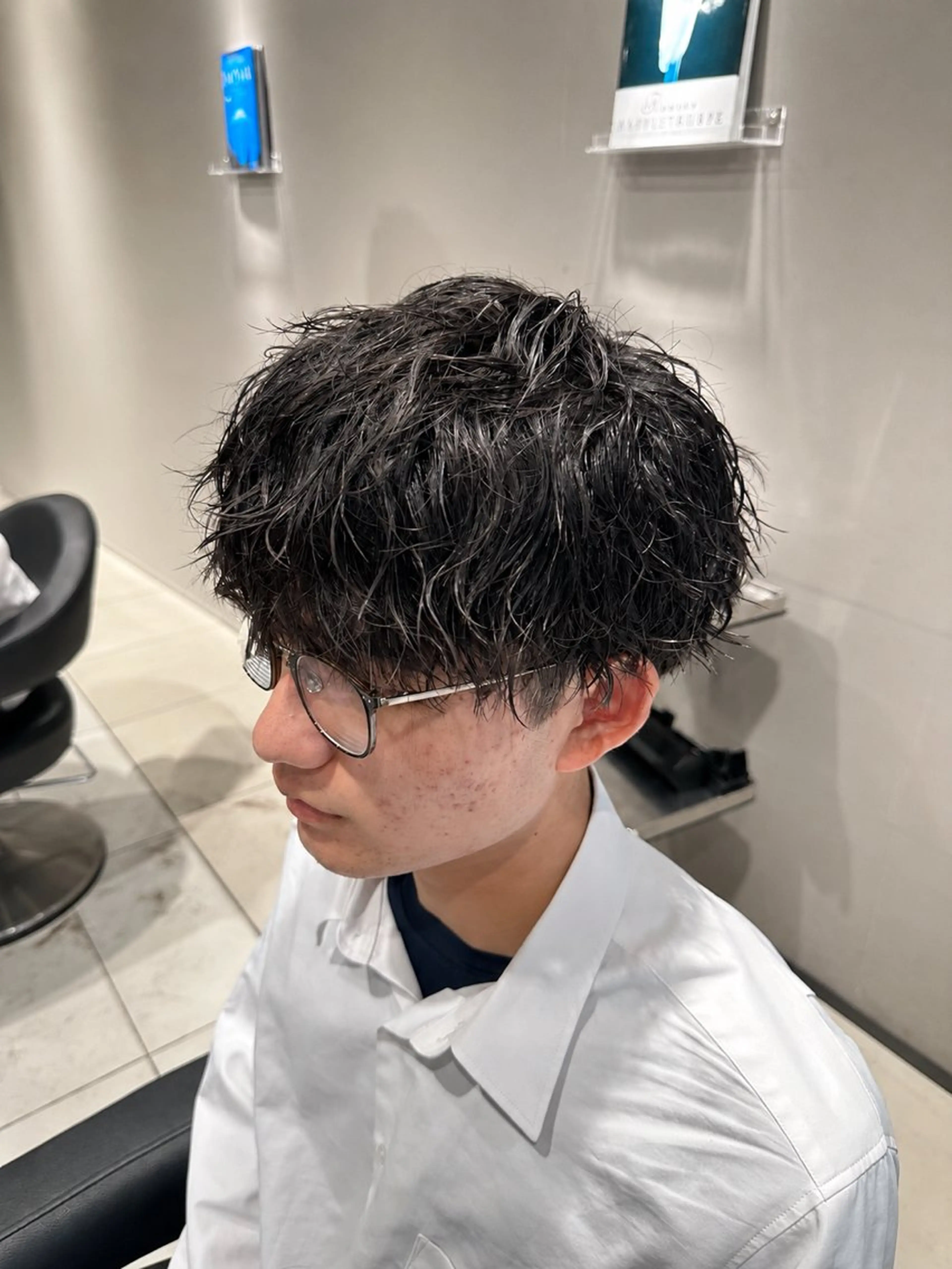 パーマ メンズ メンズパーマ ツイストスパイラルパーマ 波巻きパーマ スパイラルパーマ カット パーマ メンズ特化美容師💠 / 関内 / レンのヘアスタイル