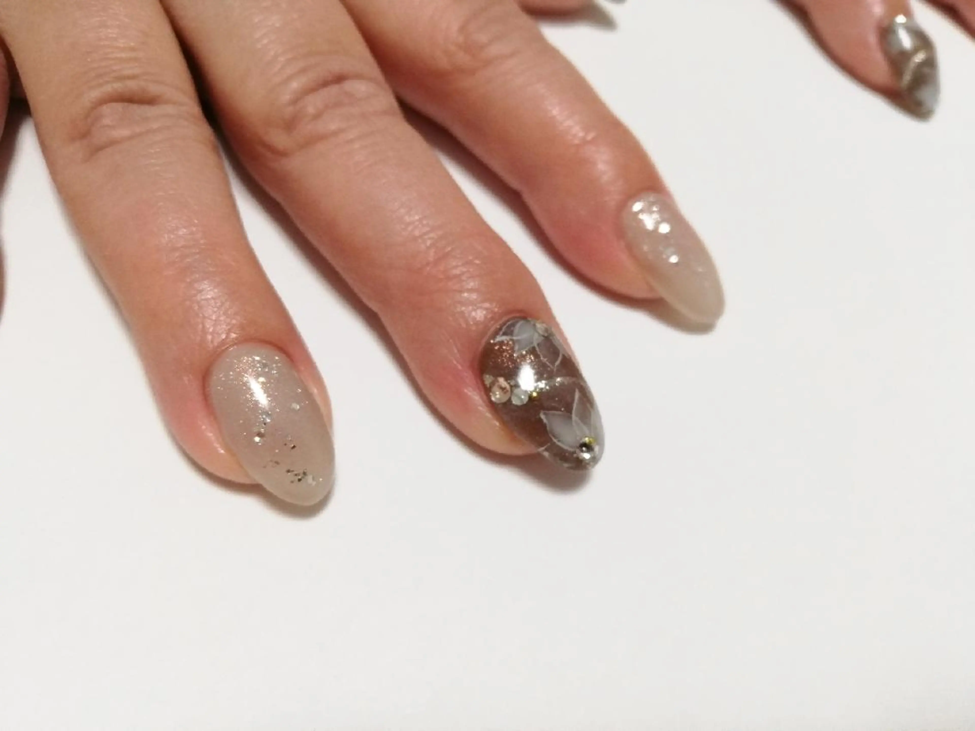 ネイル newrandas hitomiのネイルデザイン