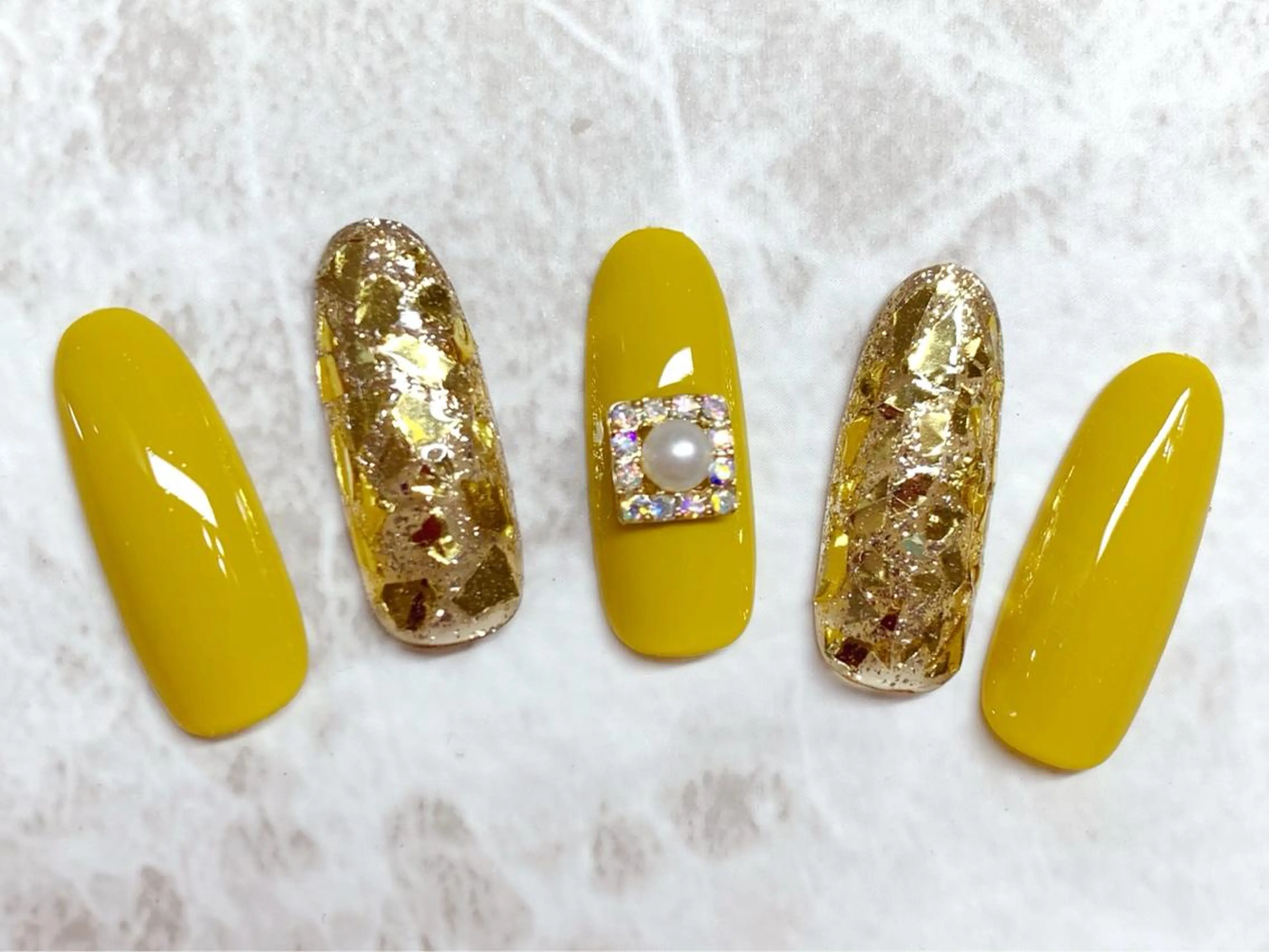 ネイル ハンドネイル マジック ミラーのネイルデザイン