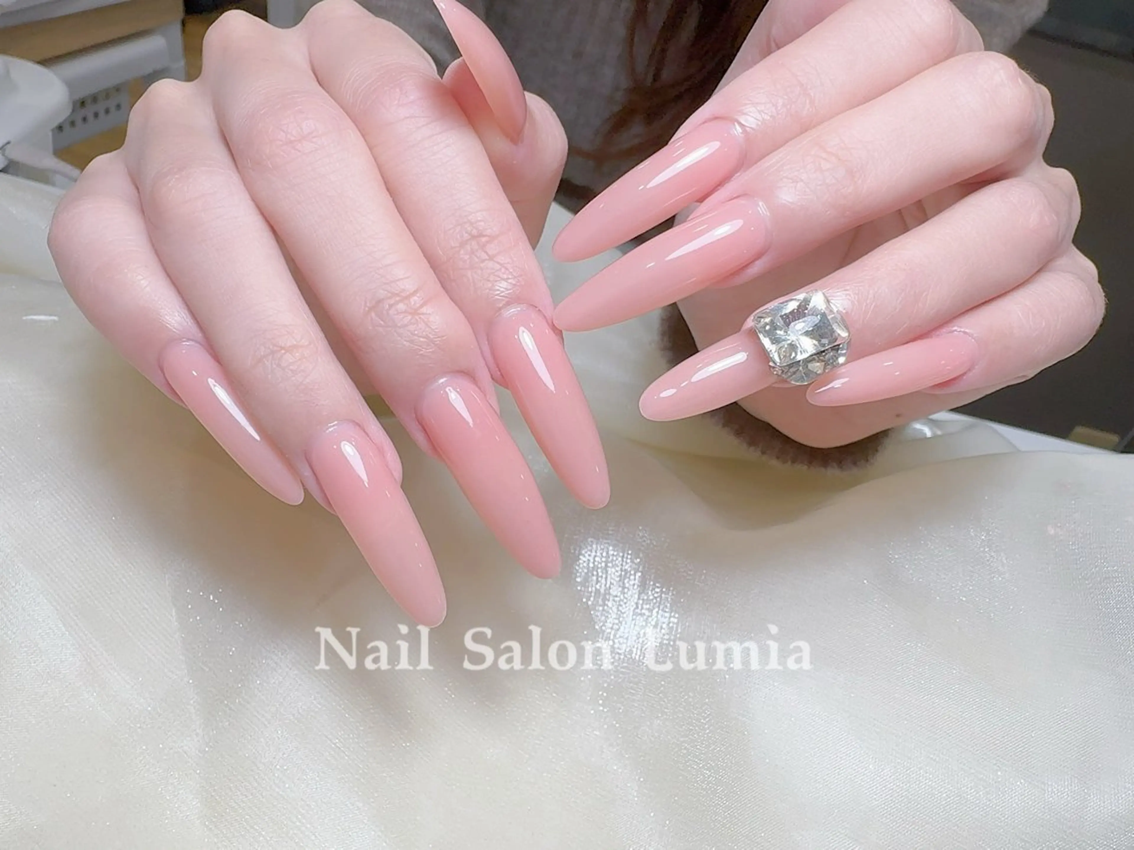 ネイル ハンドネイル ネイルサロン ルミア Lumia 店長のネイルデザイン