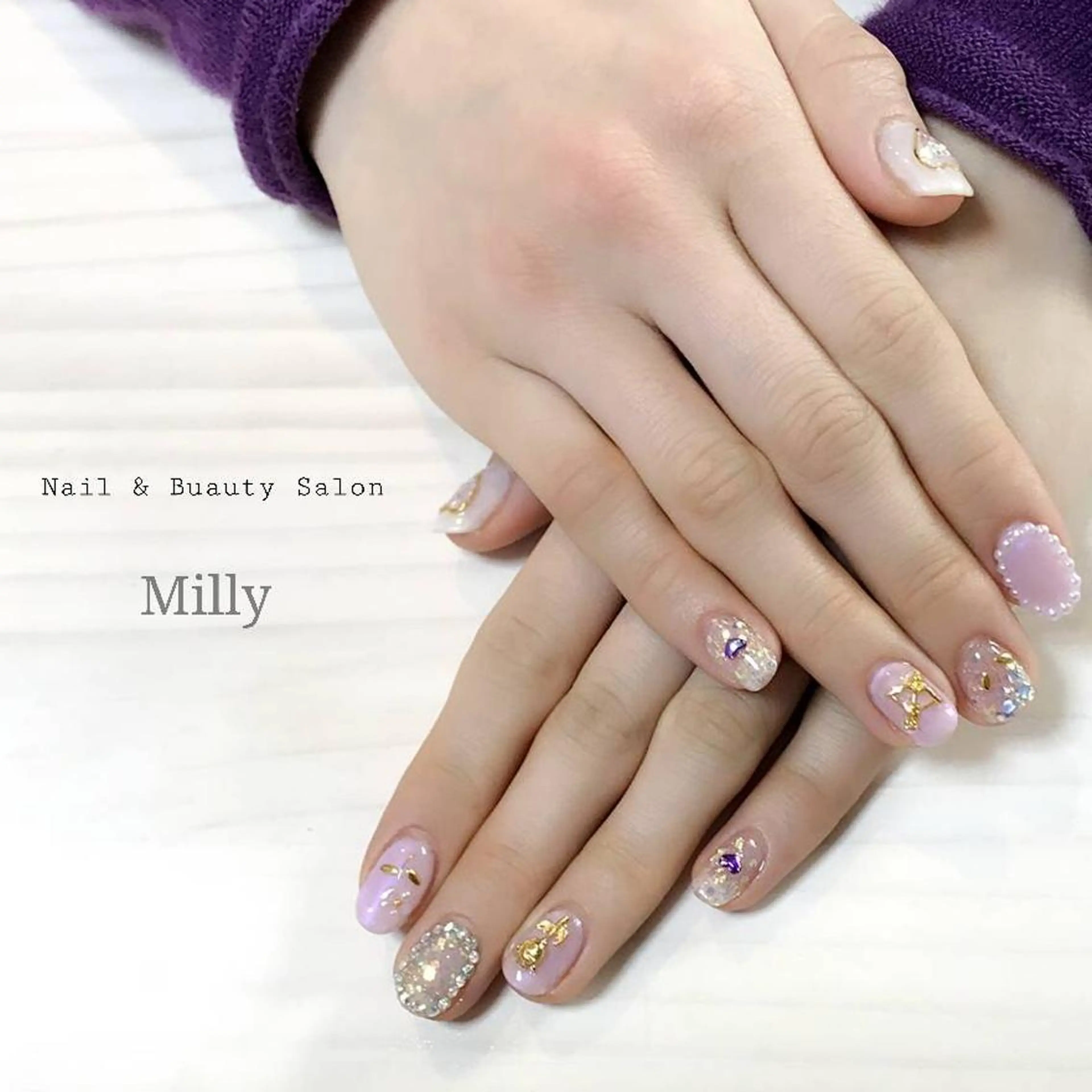 ネイル アートネイル milly nail （予約担当)のネイルデザイン
