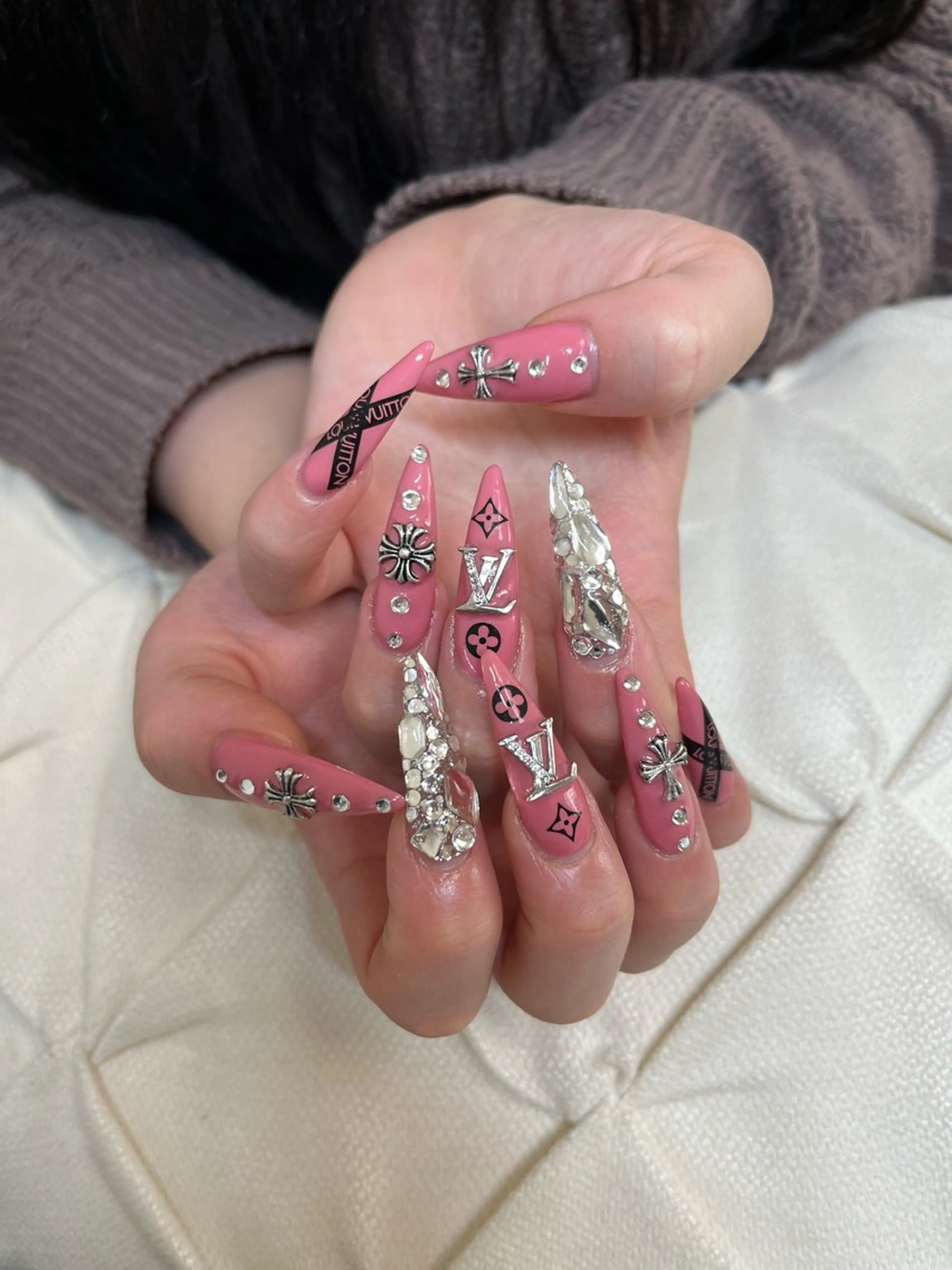 ネイル ハンドネイル nail.salon .Reversalのネイルデザイン