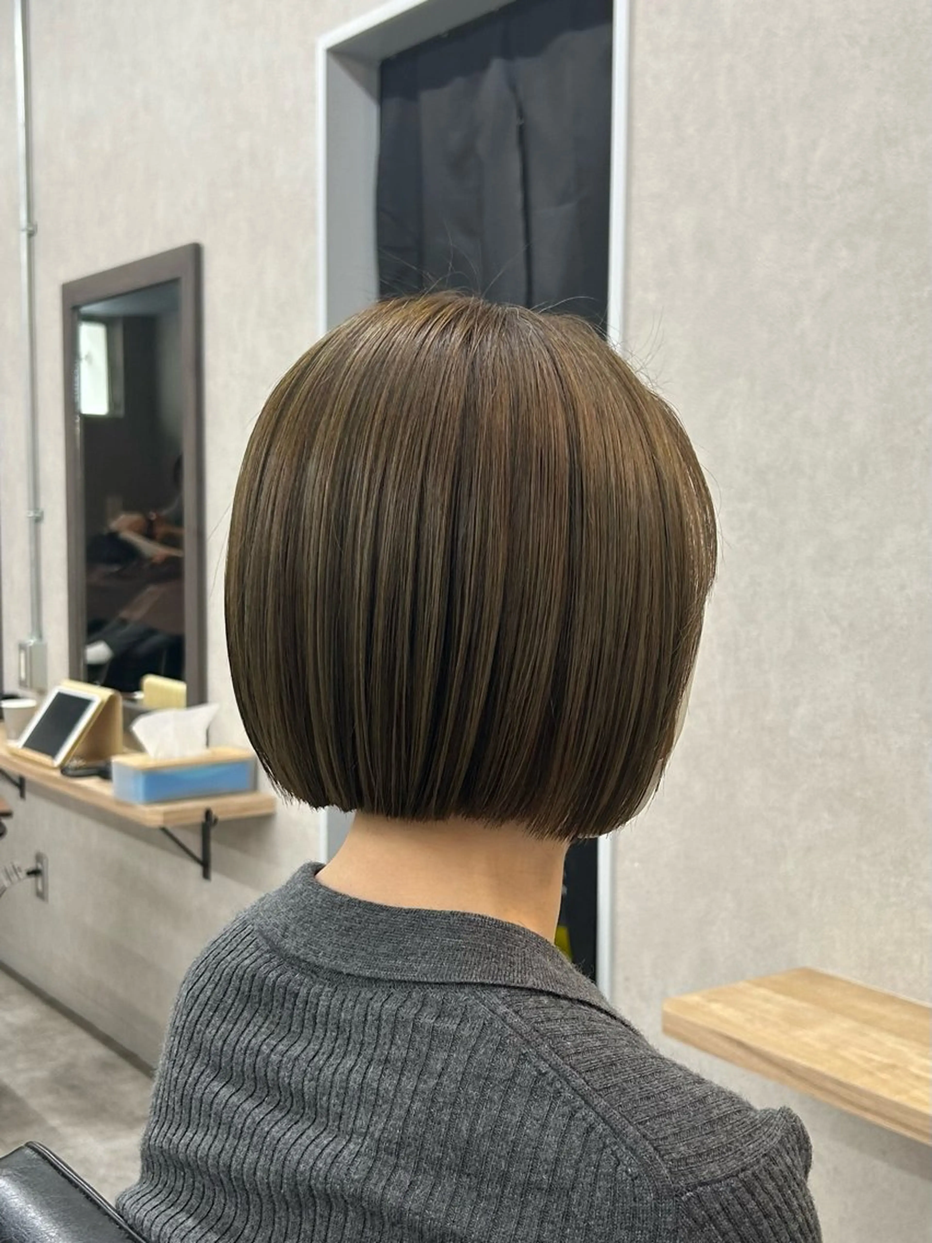 ショート カラー いなみね はるきのヘアスタイル