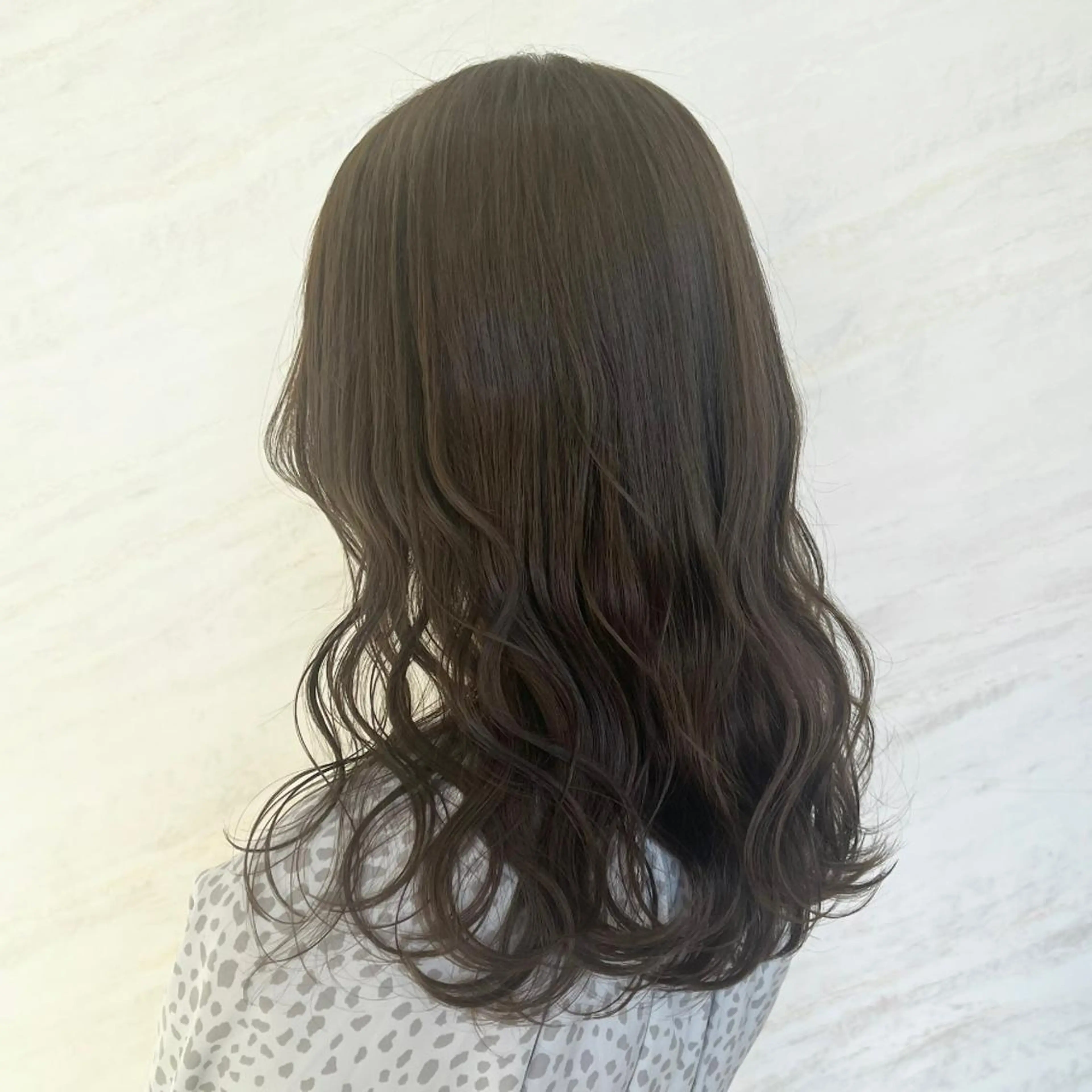 ロング カラー PETZjasmine所属・顔周りカット/透明感 カラー🤍大塚蛍のヘアスタイル