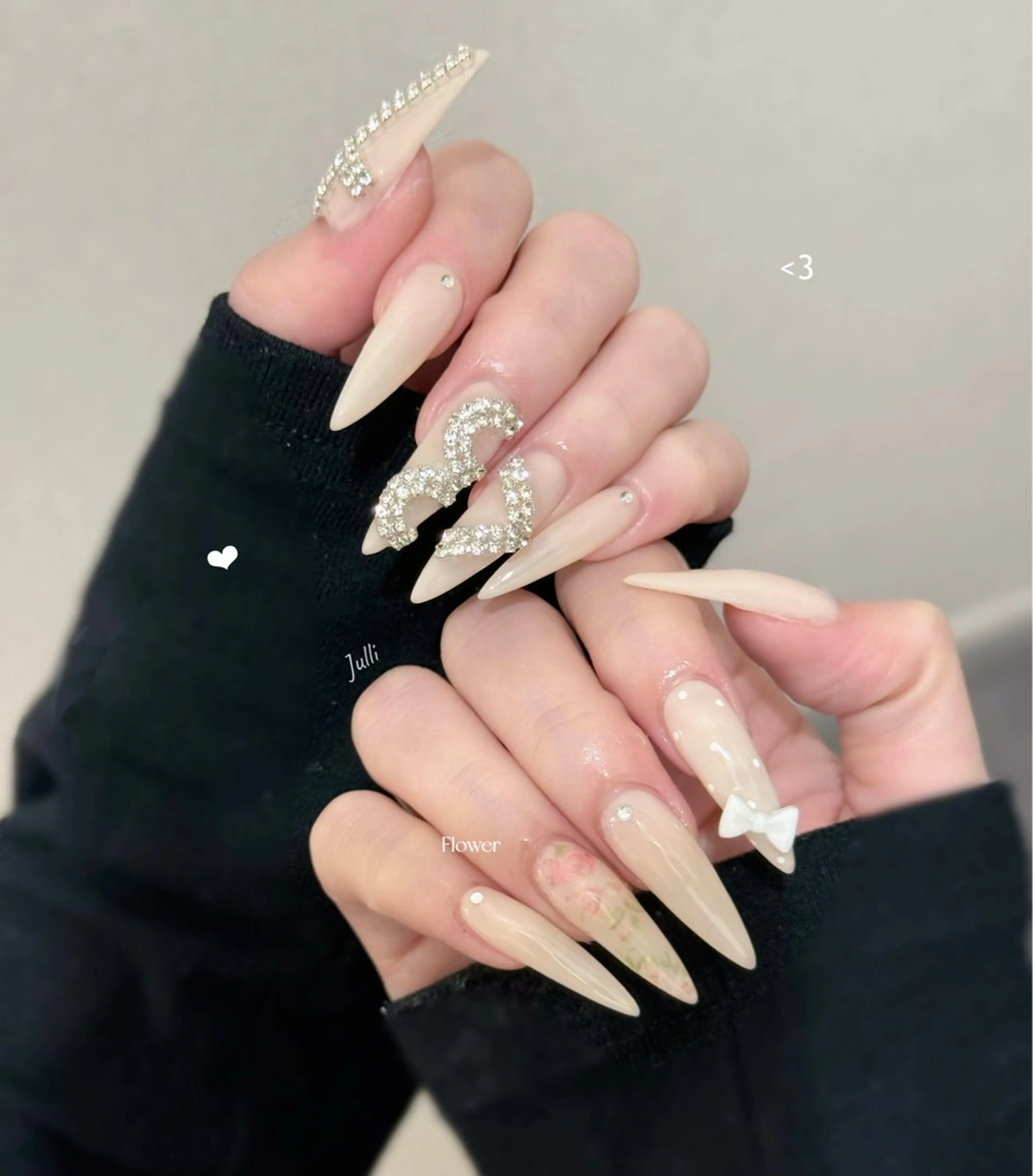 ネイル オーロラネイル ボルドー ブラウン 氷ネイル・うるうるネイル キラキラネイル ハンドネイル Julli NailStudioのネイルデザイン