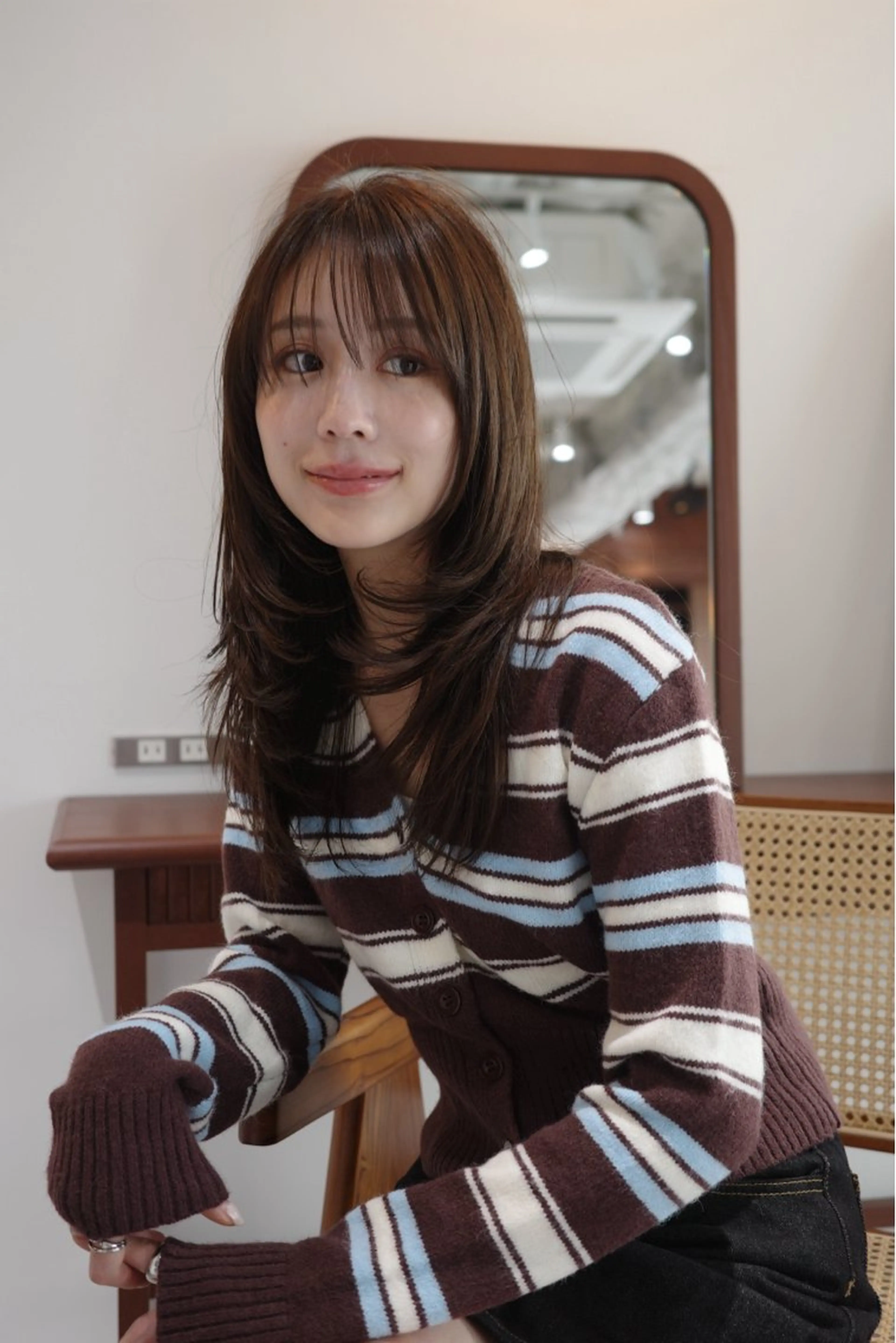 ロング カラー お団子ヘア ショートボブ アッシュ ミストバング ベージュカラー カット ヘアカラー トリートメント opus 店長大和 レイヤー/赤み消しのヘアスタイル