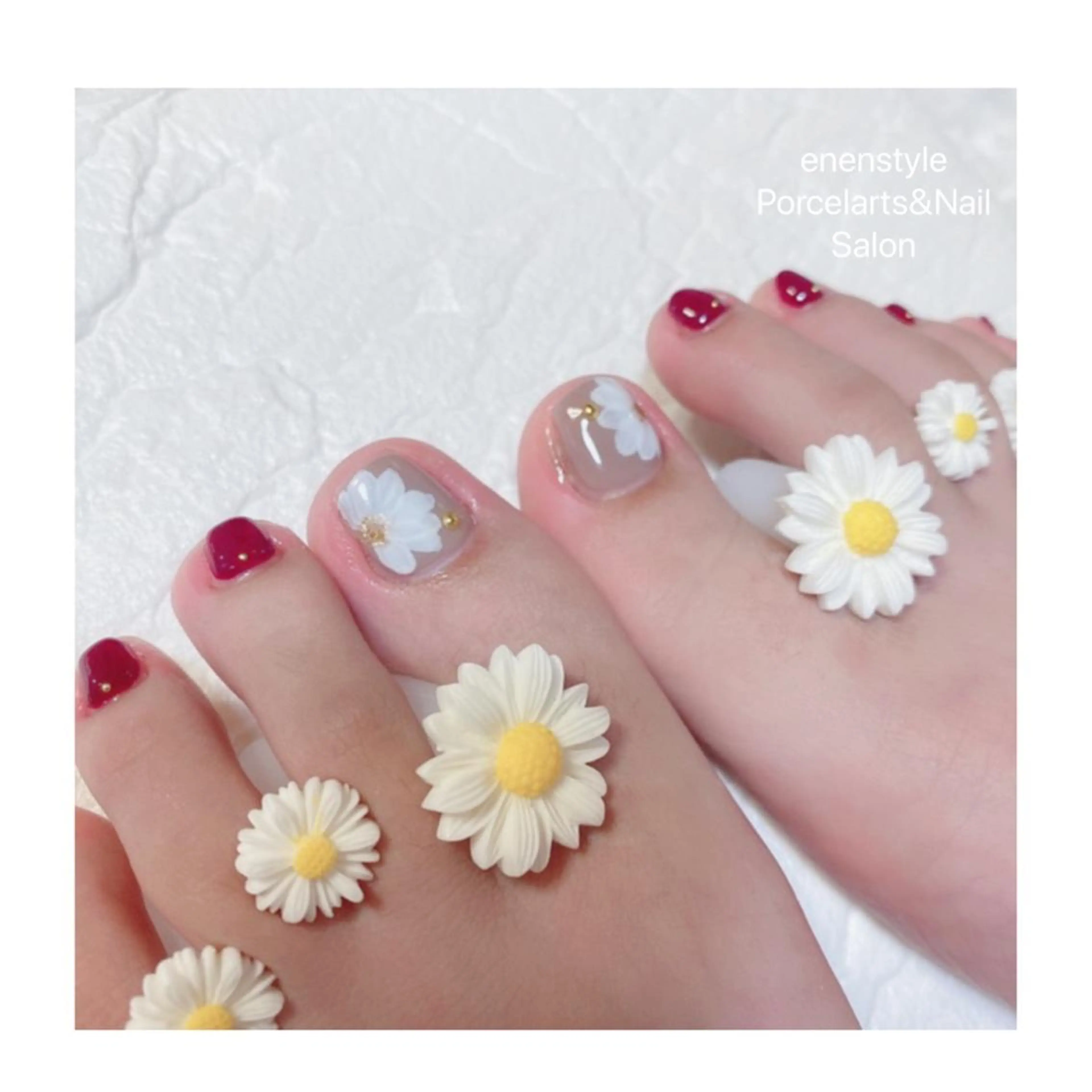 ショート ネイル 👑enen style👑のネイルデザイン