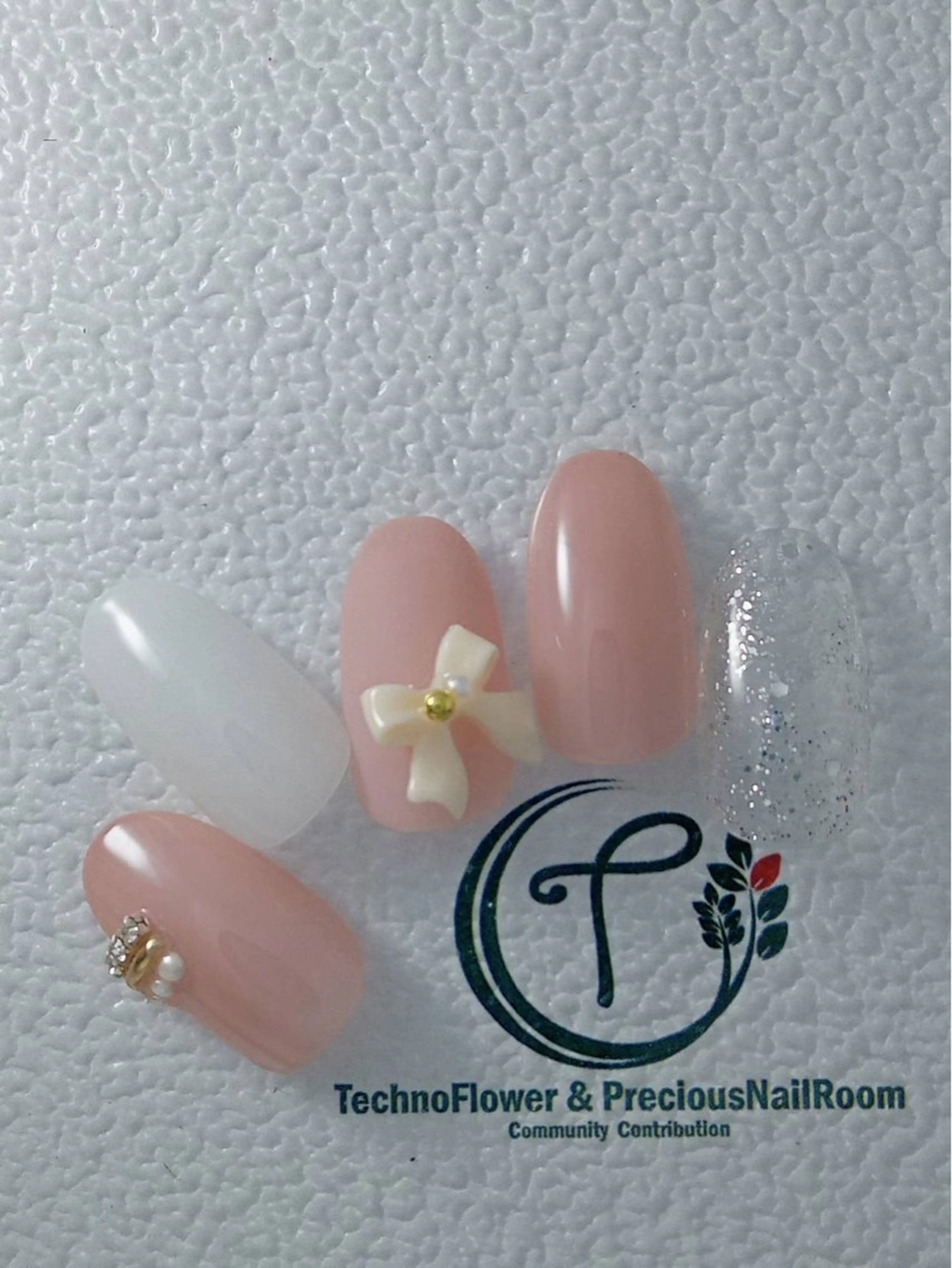 ネイル フラワーネイル precious nail room所属・precious nail  roomのネイルデザイン