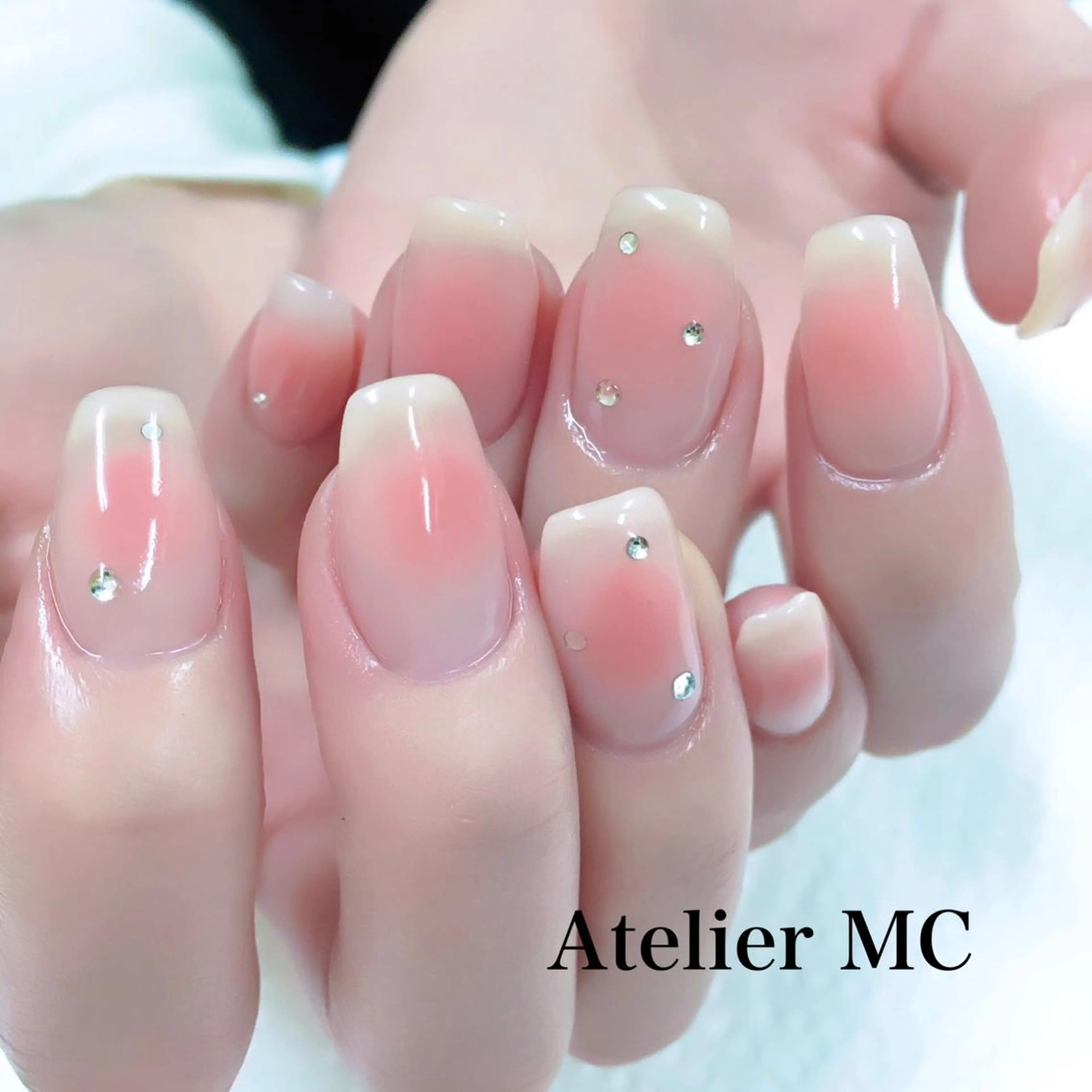 ネイル ハンドネイル アトリエ エムシー 【新富町・東銀座】のネイルデザイン