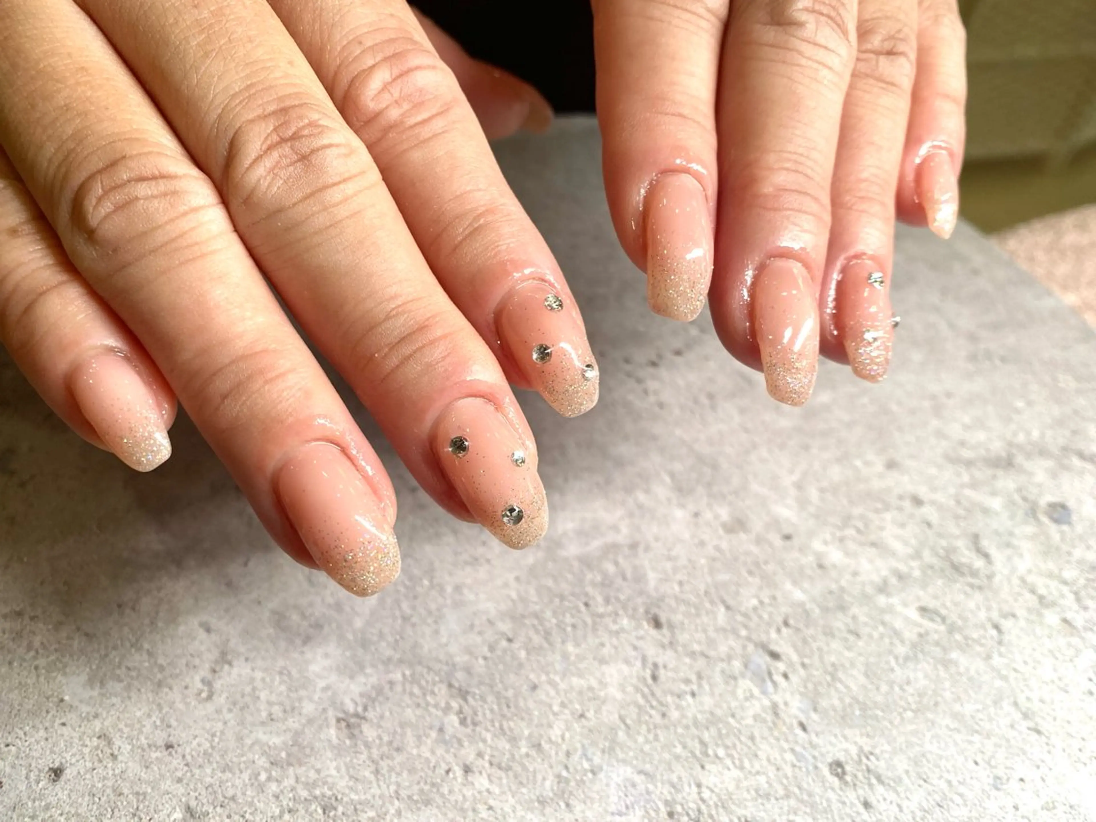 ネイル Latour onagiのネイルデザイン