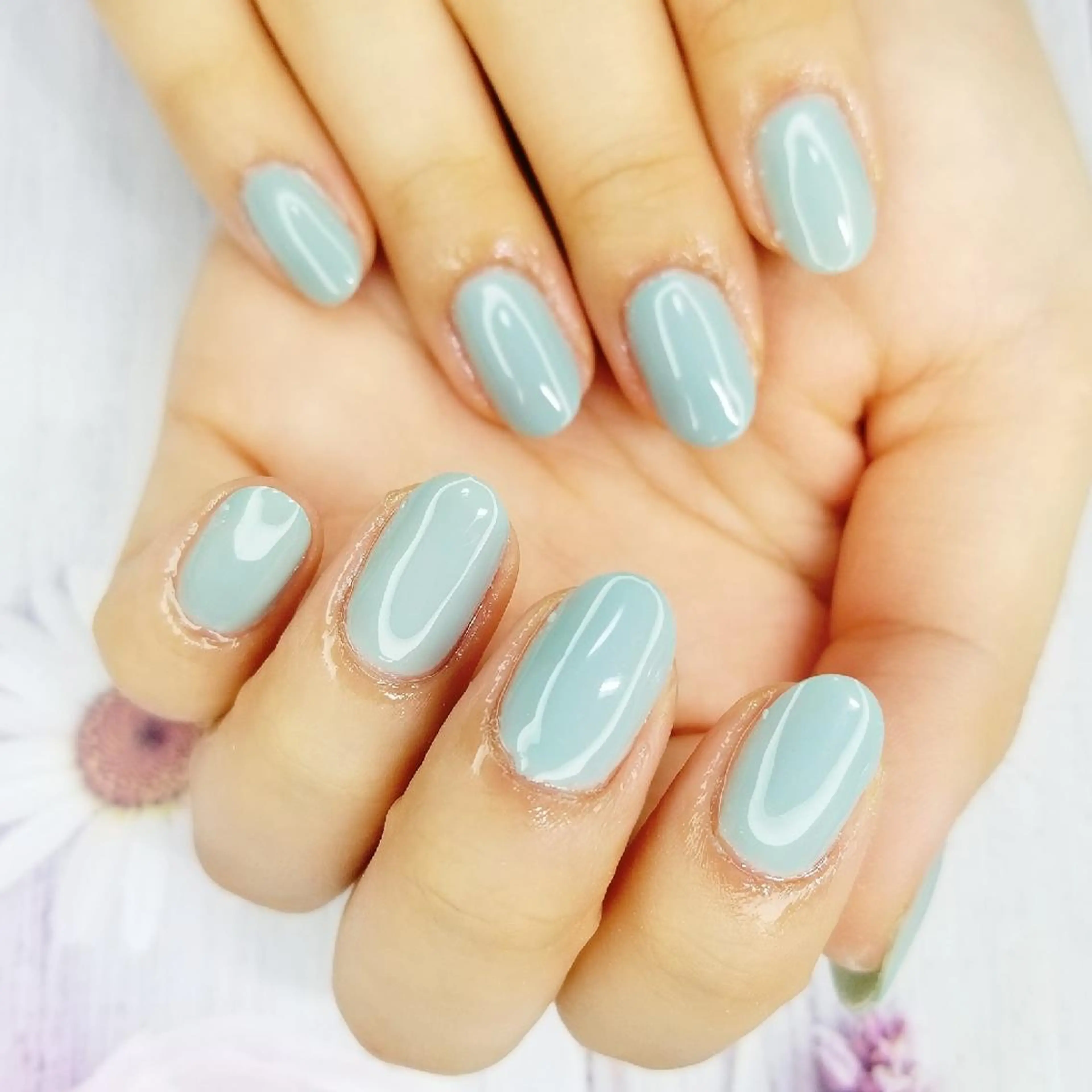 ネイル 水色 ワンカラーネイル ハンドネイル 個人サロン saltnailのネイルデザイン