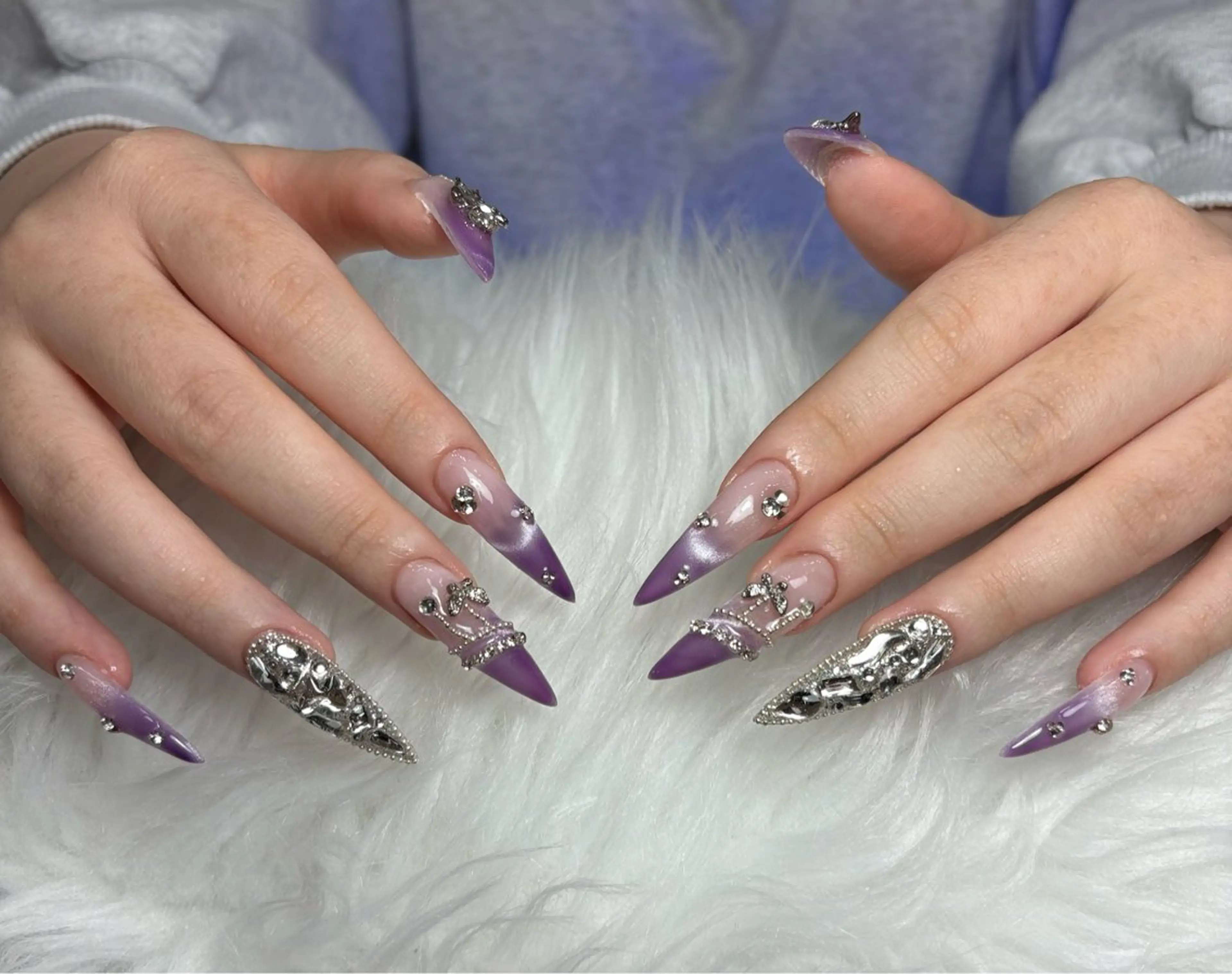 ネイル アートネイル 長さ出し ジェルネイル マグネットネイル ニュアンスネイル なな_ CloudyChanのネイルデザイン