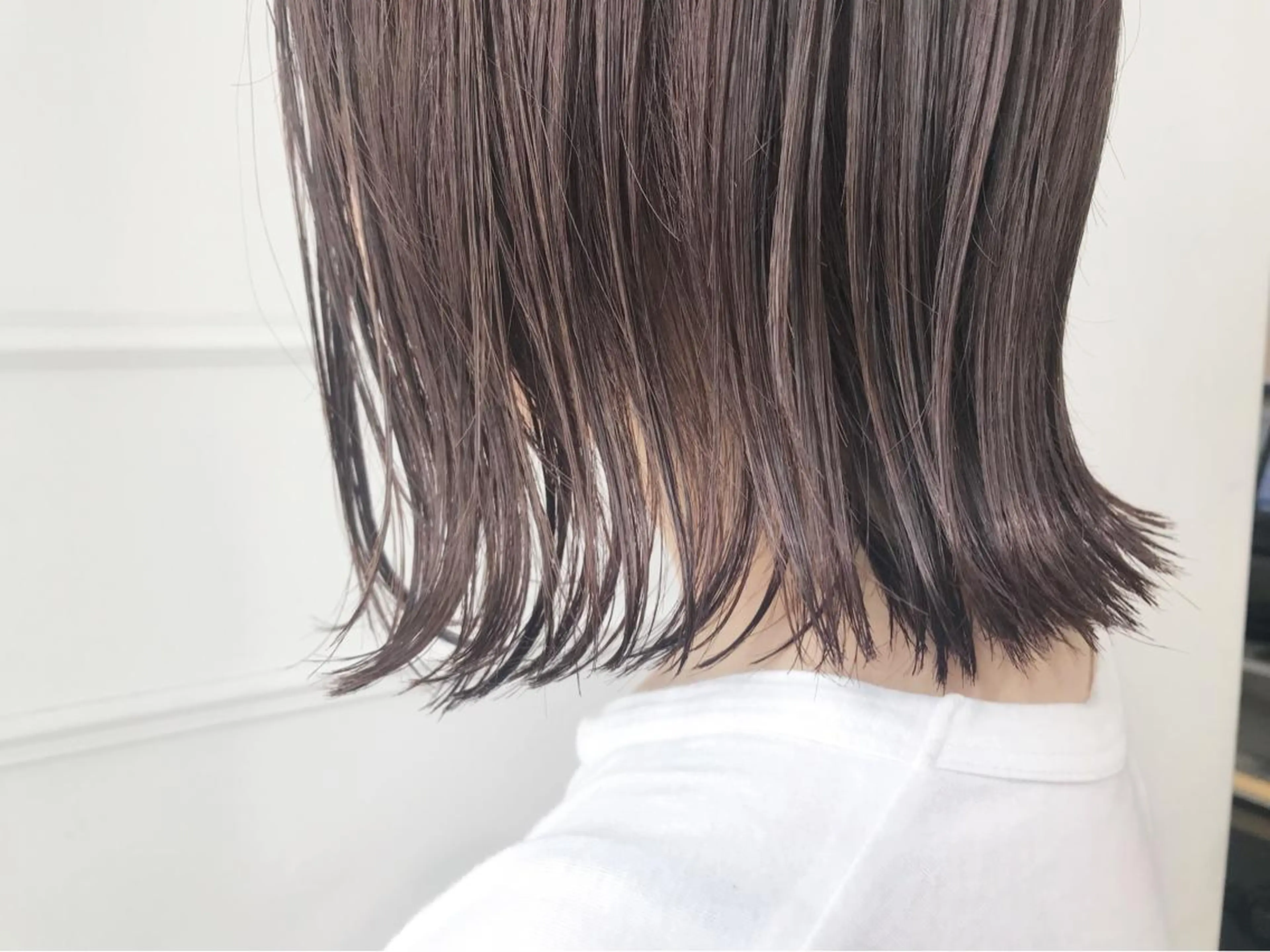 ミディアム カット ヘアカラー トリートメント 黒神 浩之のヘアスタイル