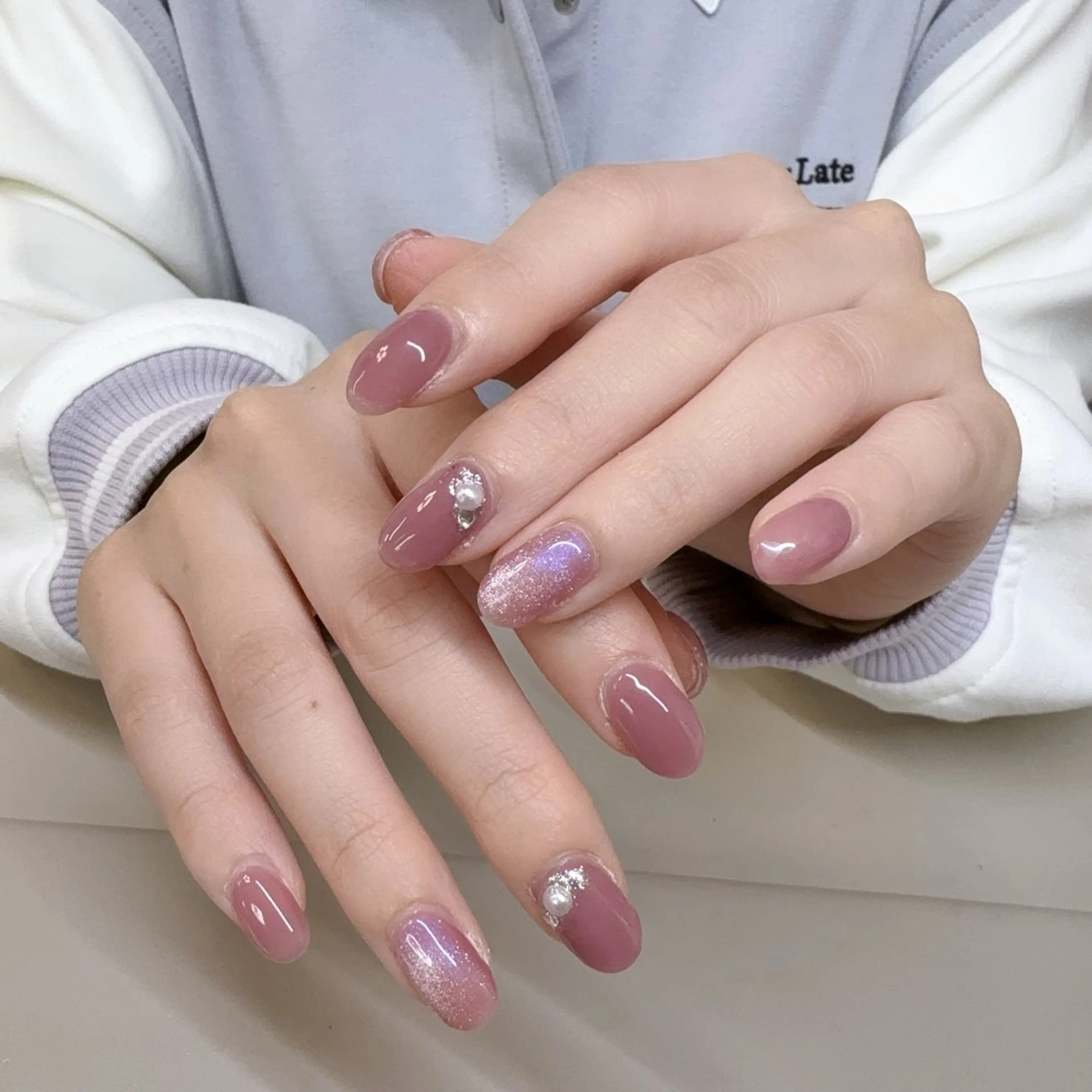 ネイル 成人式 フレンチネイル ジェルネイル グラデーション マグネットネイル ハンドネイル Rika  nail cocoのネイルデザイン