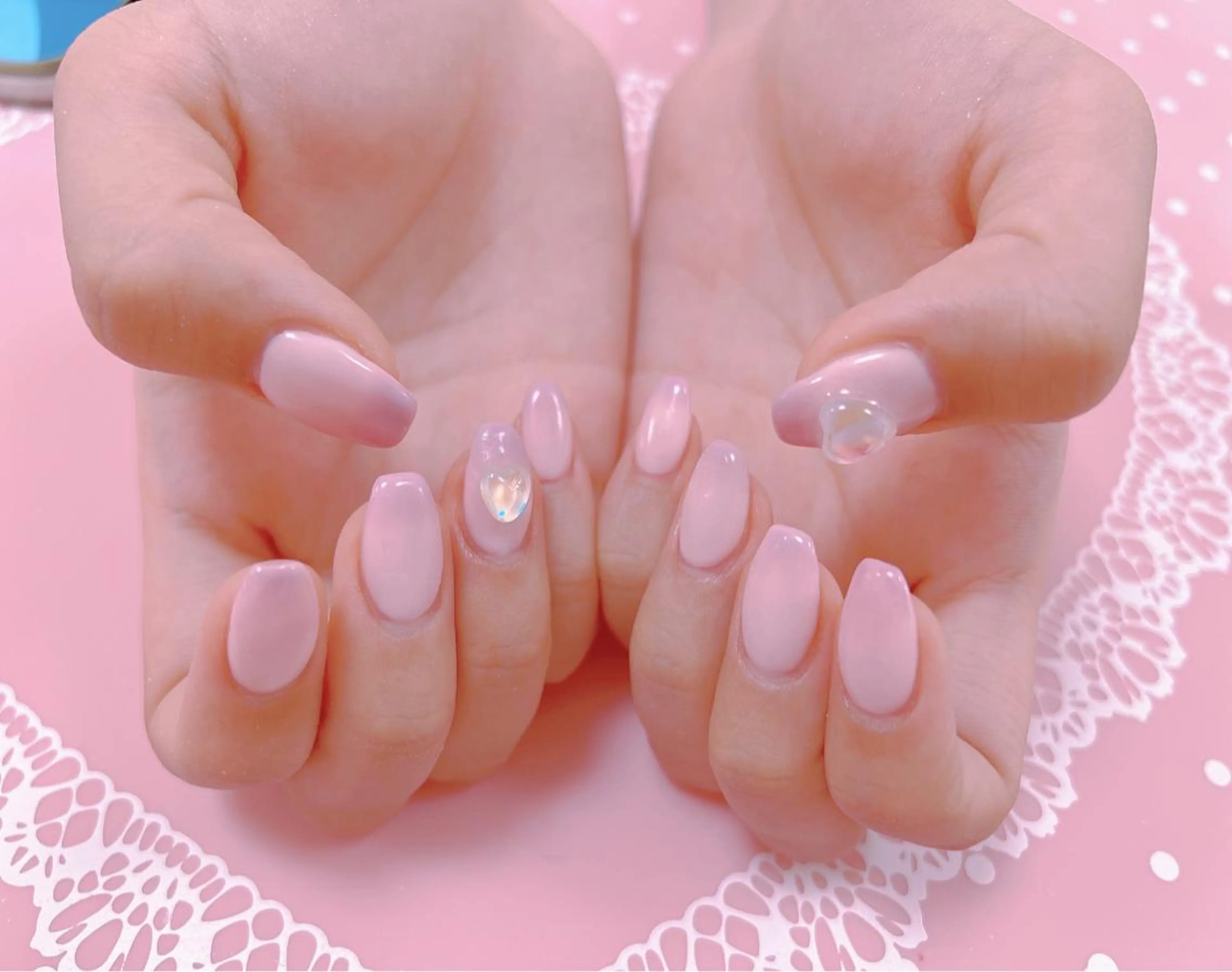 ネイル はぴねす所属・横浜 美夢のネイルデザイン