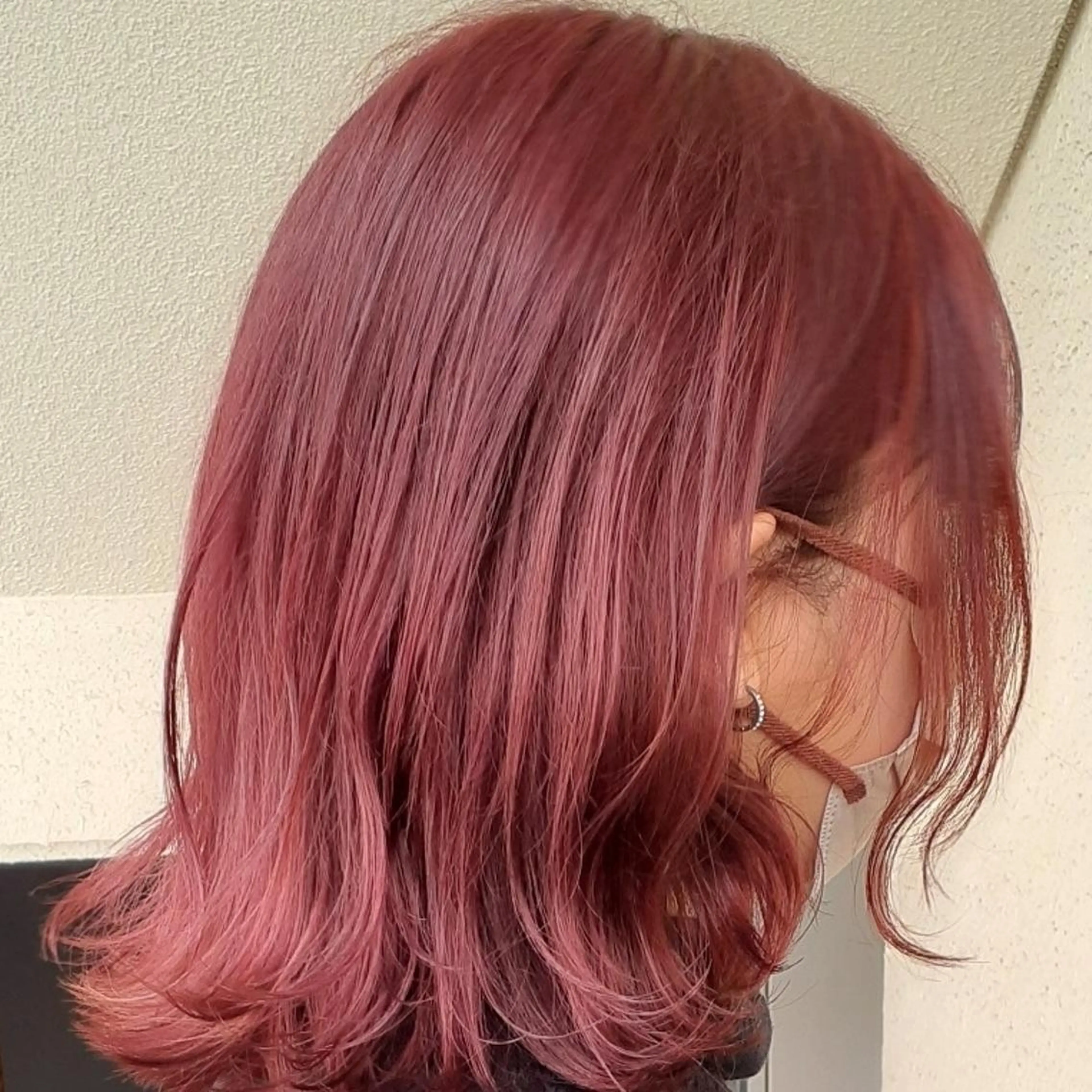 ミディアム カラー ブリーチ ピンクカラー ローズカラー カット ヘアカラー トリートメント 🔳髪質改善🔳 岡本陽のヘアスタイル
