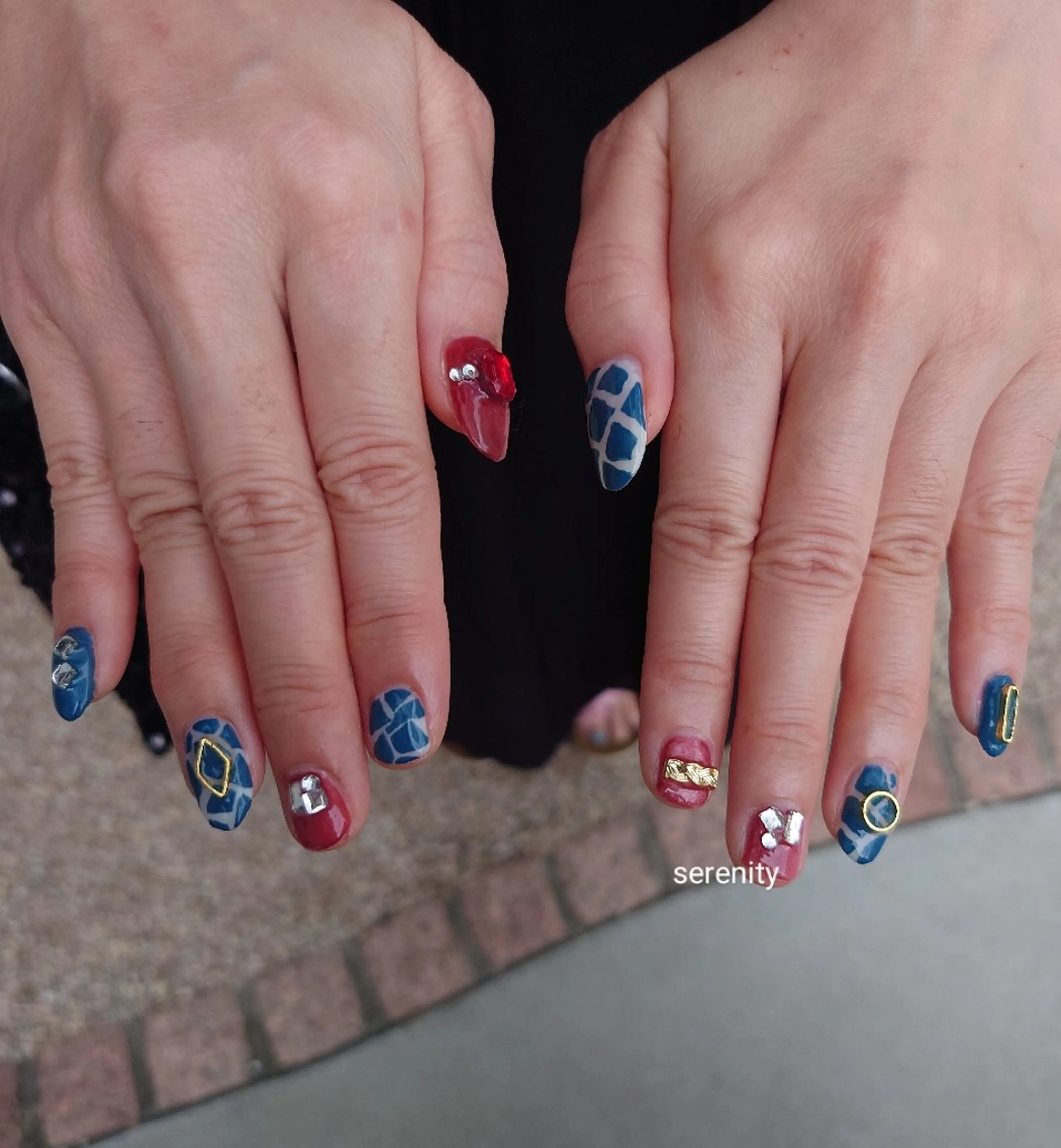 ネイル 持ち込み nail  serenityのネイルデザイン
