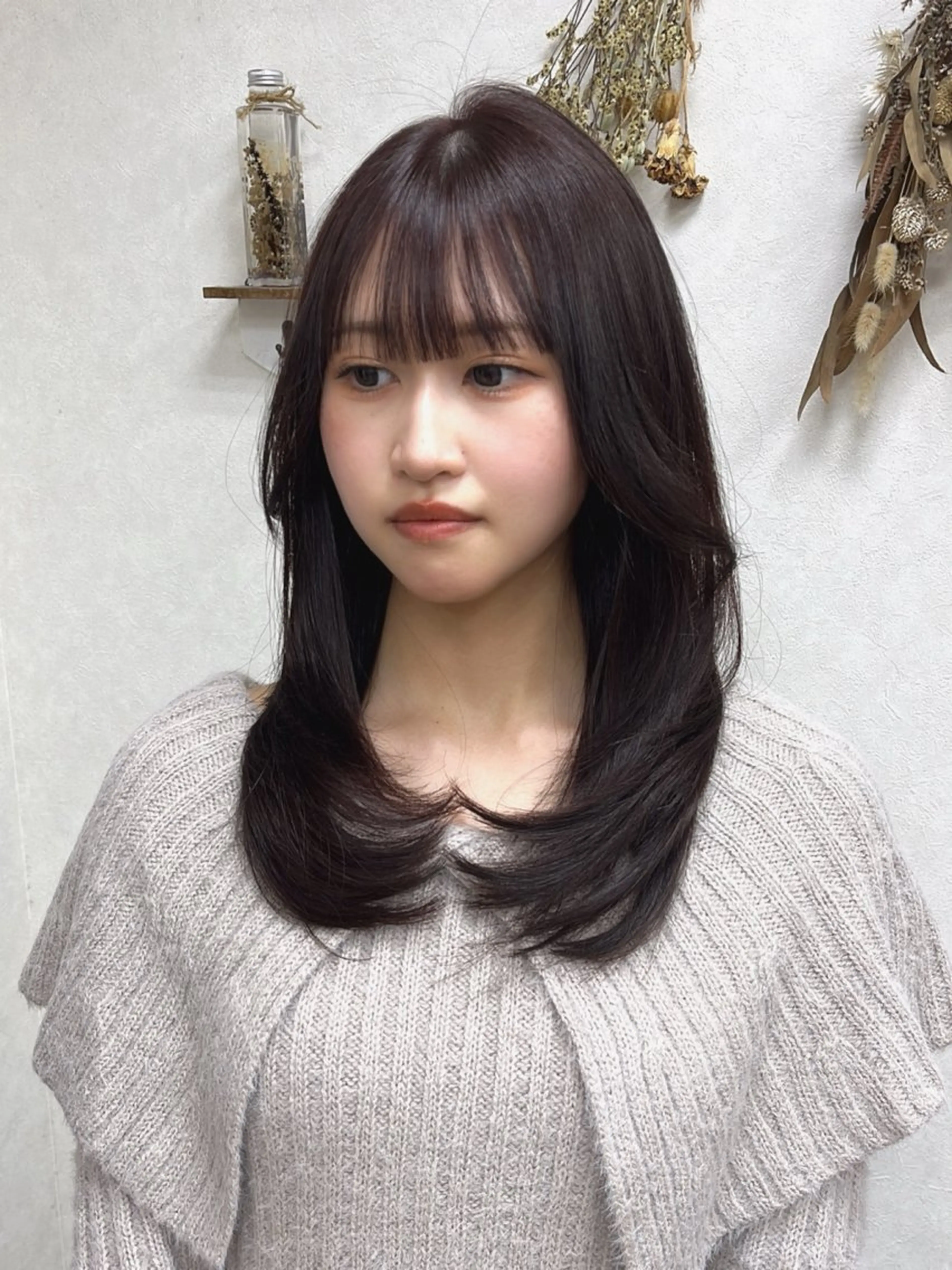 セミロング レイヤーカット カット トリートメント issy/ハイライト ハイトーン／レイヤーのヘアスタイル