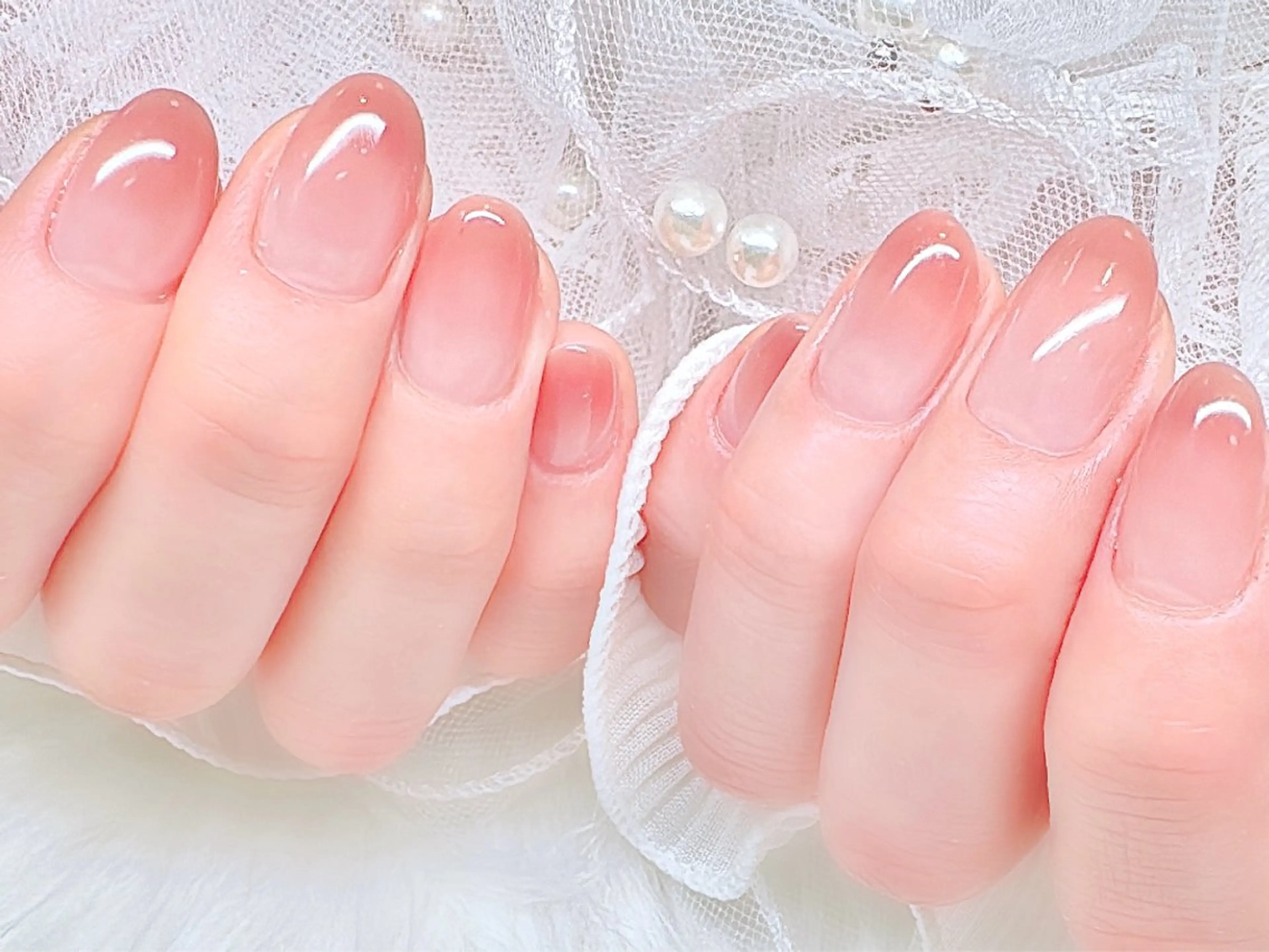 ❤︎オフ込、驚くほど滑らかなちゅるんグラデor思わず見惚れる、うるちゅるワンカラー【自爪4mm以内】 ❤︎の写真