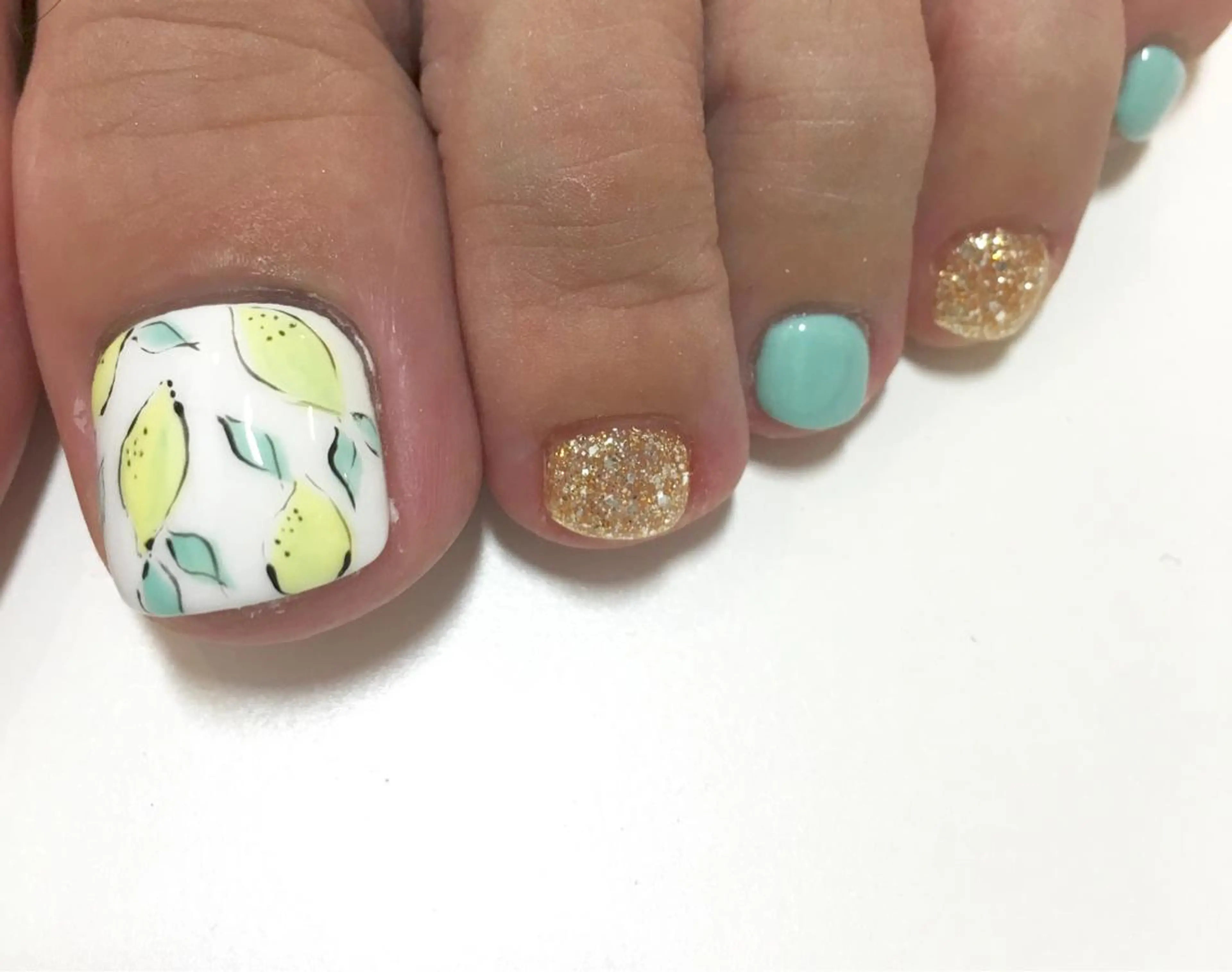 ネイル フットネイル shelf ⭐︎のネイルデザイン