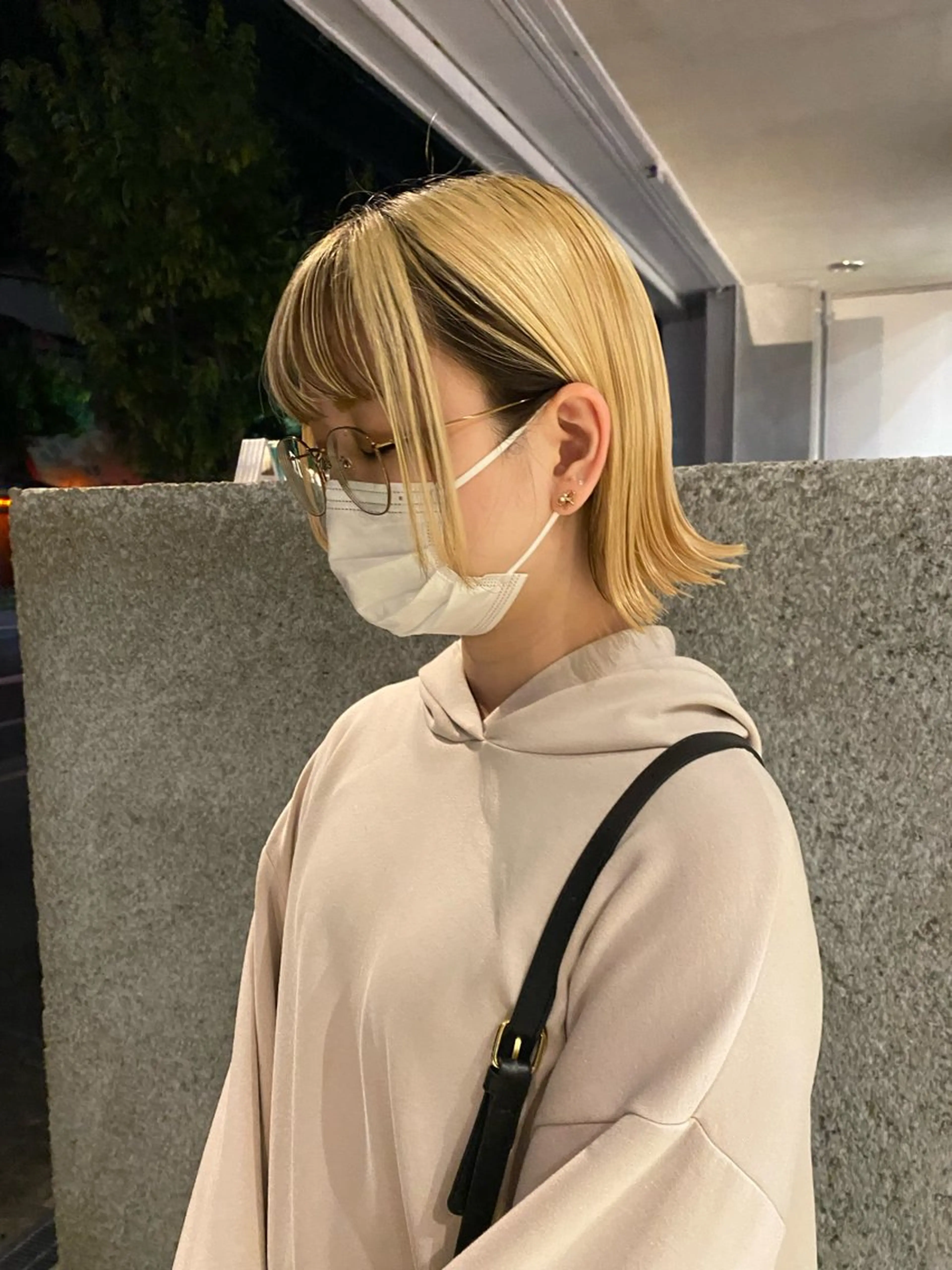 セミロング レイヤーカット/ ダブルカラーサクライのヘアスタイル