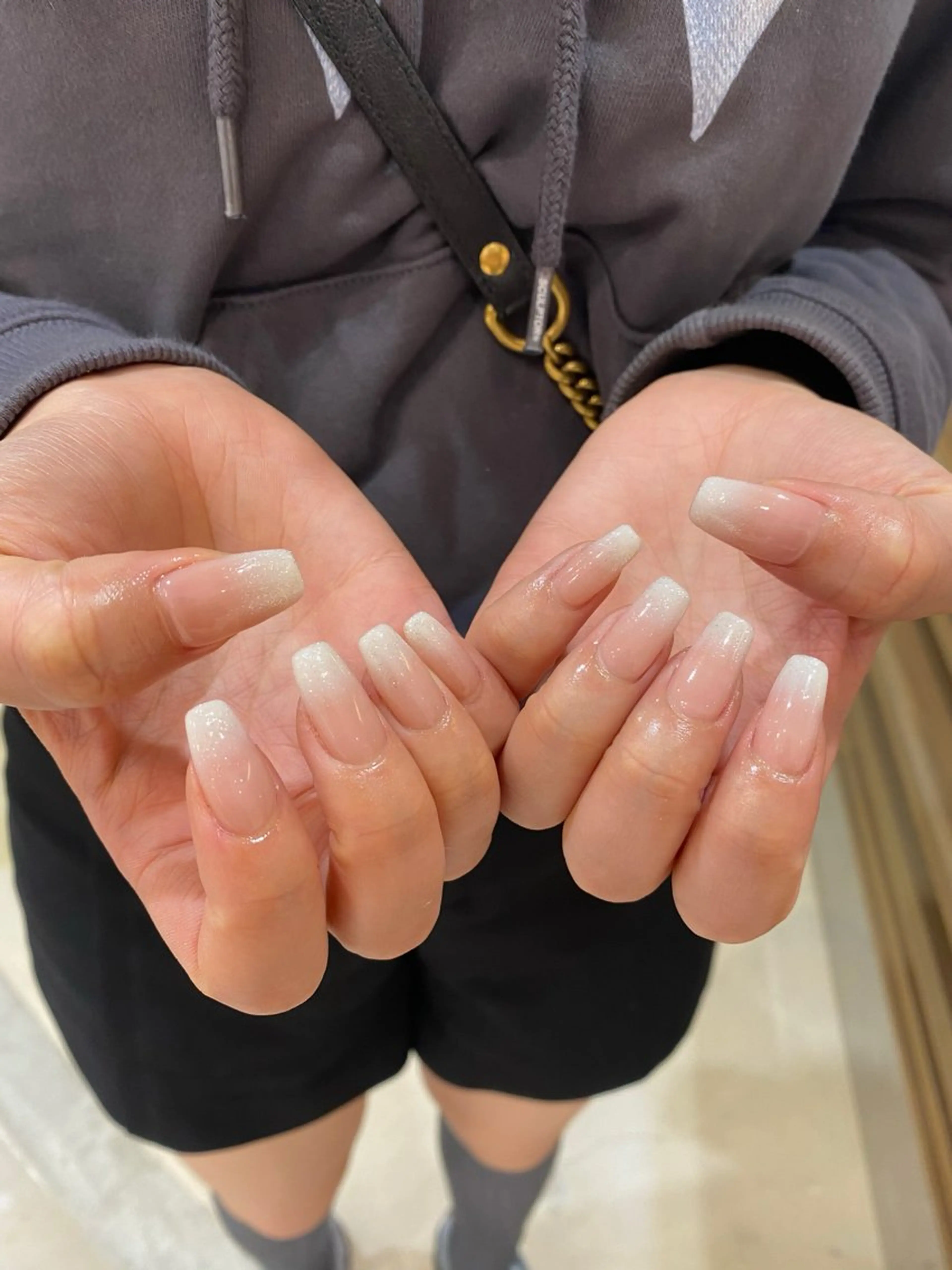 ネイル グラデーション balmy. ITSUKI🕊️のネイルデザイン