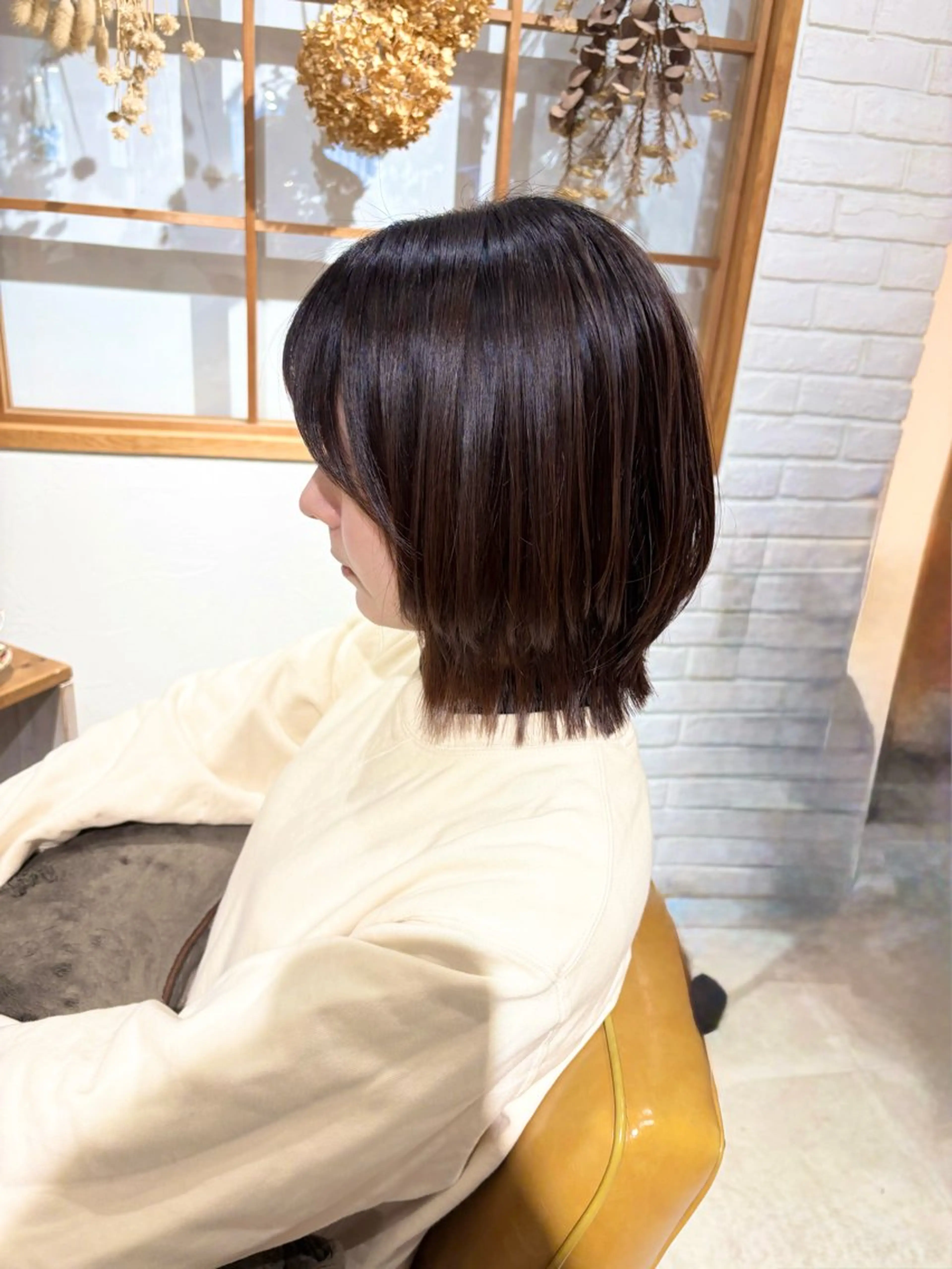 ミディアム カット 大西 杏依のヘアスタイル