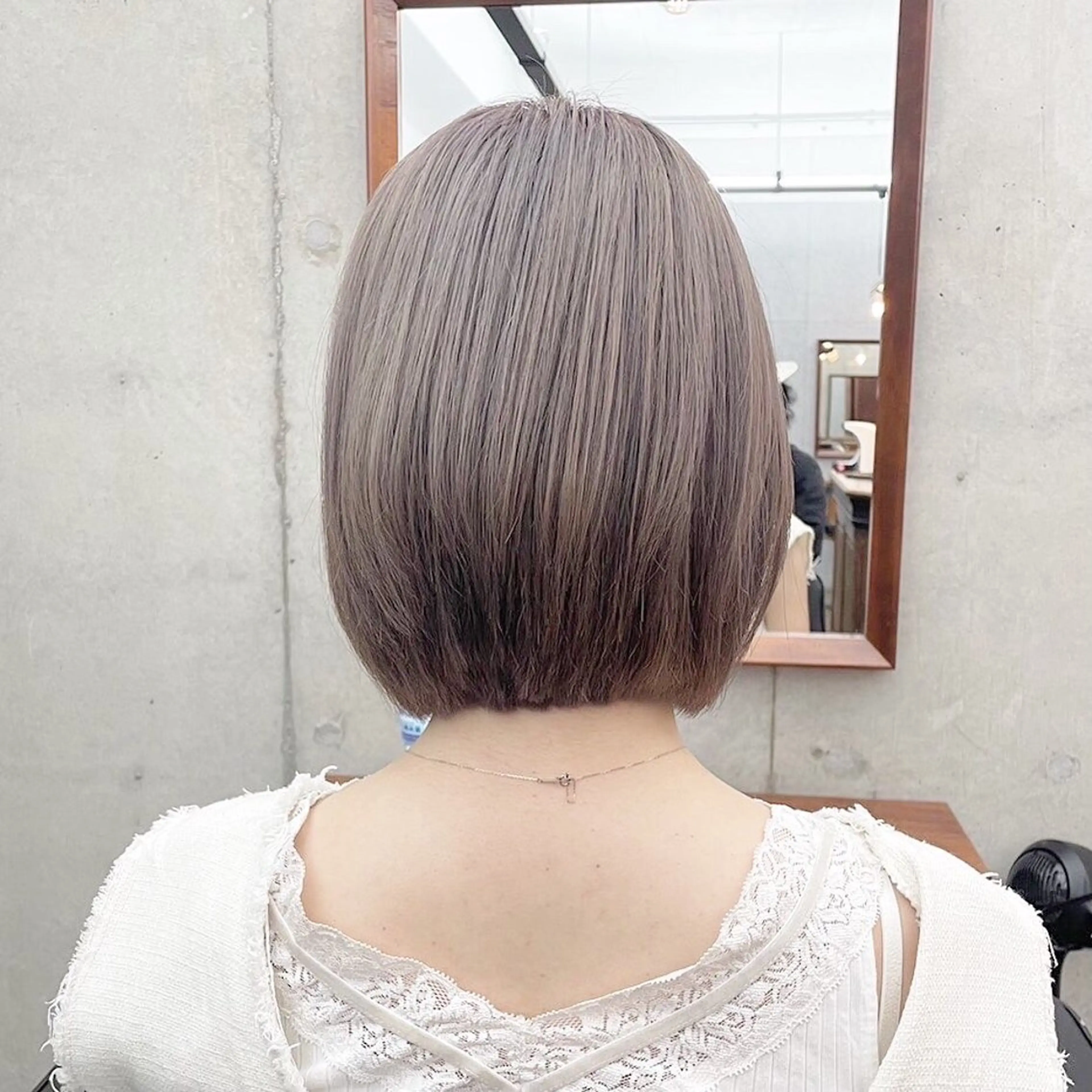 ショート カラー メンズ メンズブリーチ メンズウルフカット ベージュカラー ブリーチ ボブ ✂︎ウルフ・ショート ✂︎MIKUNIのヘアスタイル