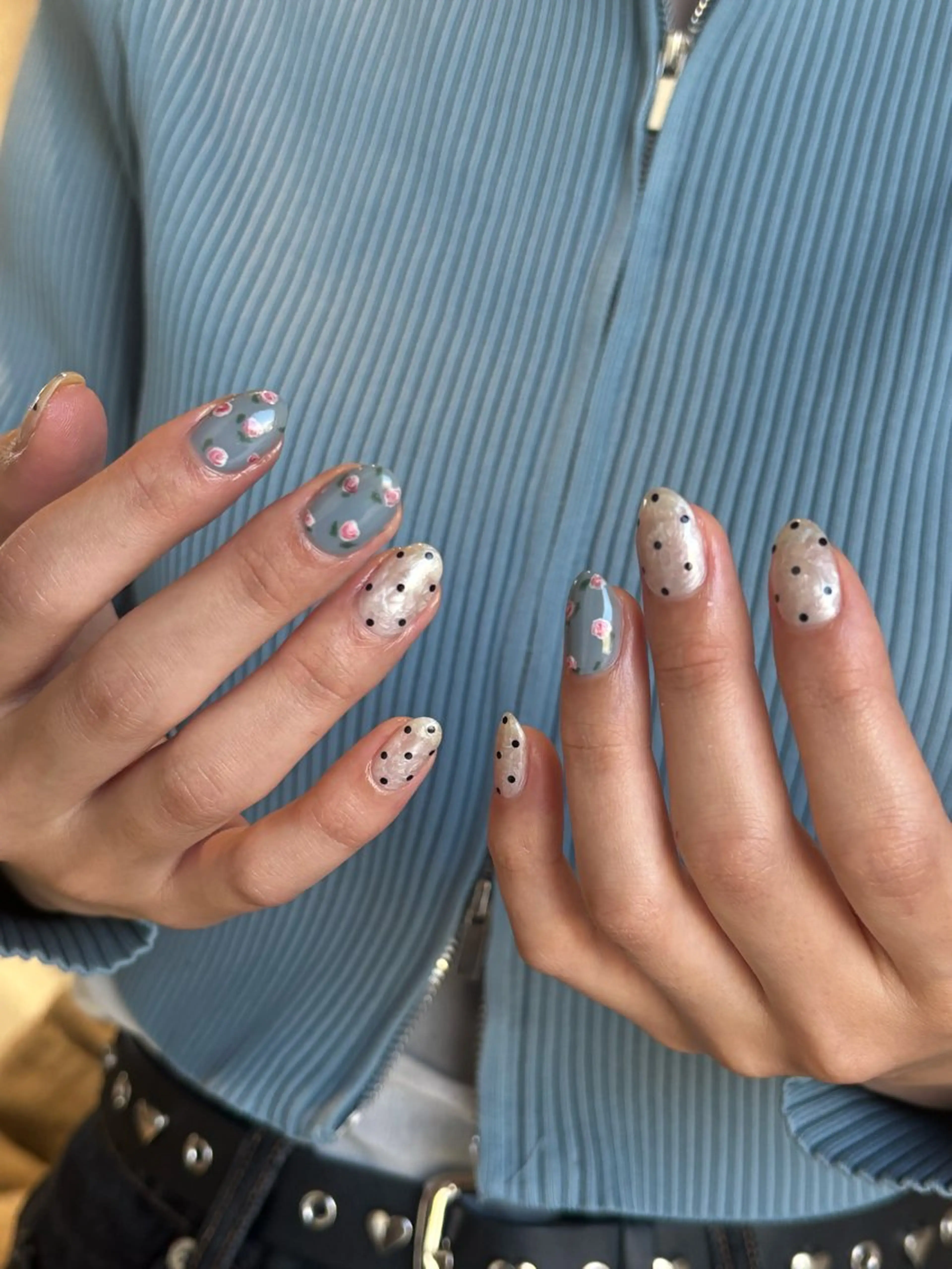 ネイル ドット フラワーネイル 春ネイル アルバ所属・Alba アルバのネイルデザイン