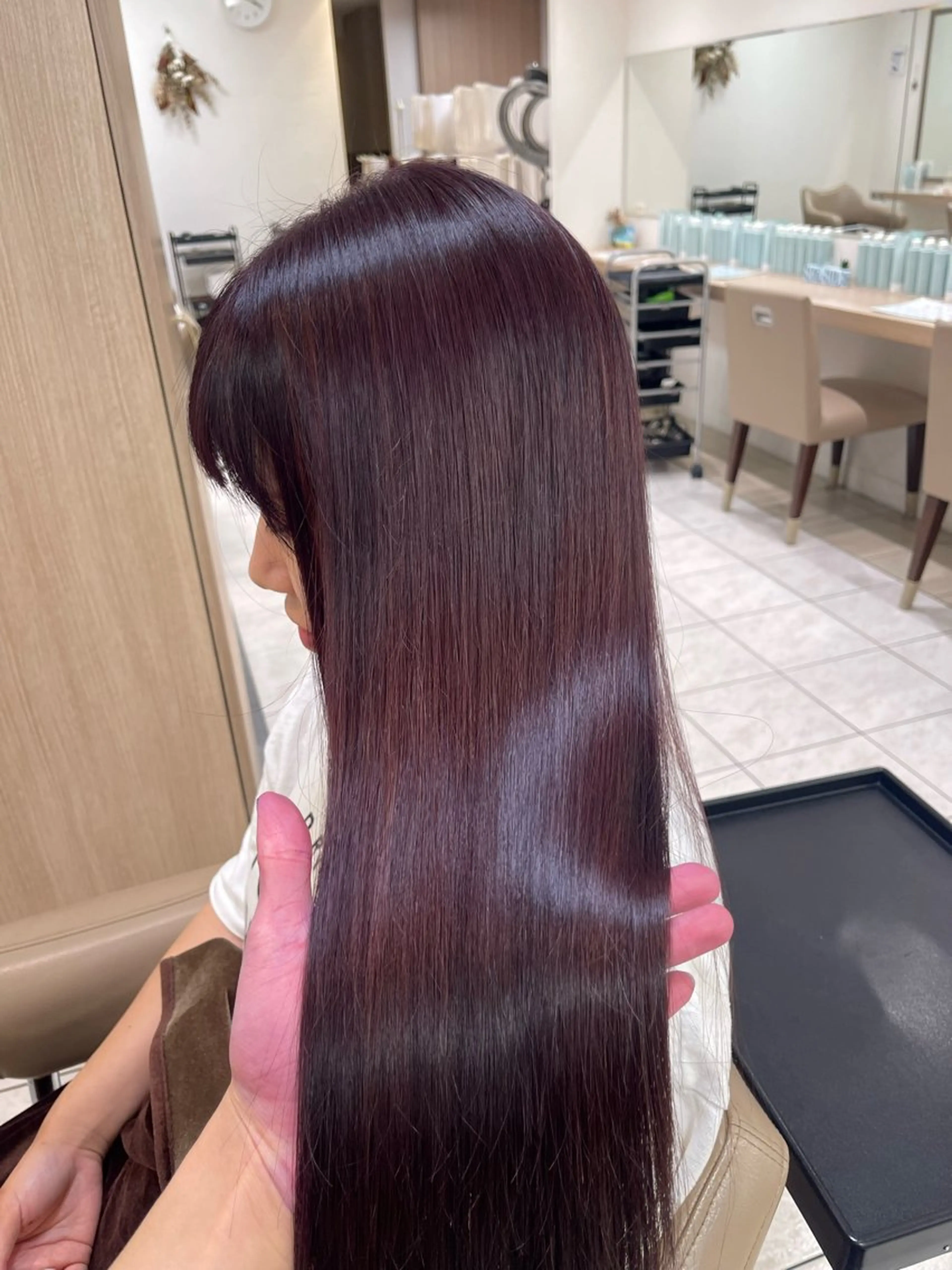 カラー 古田 陽菜のヘアスタイル