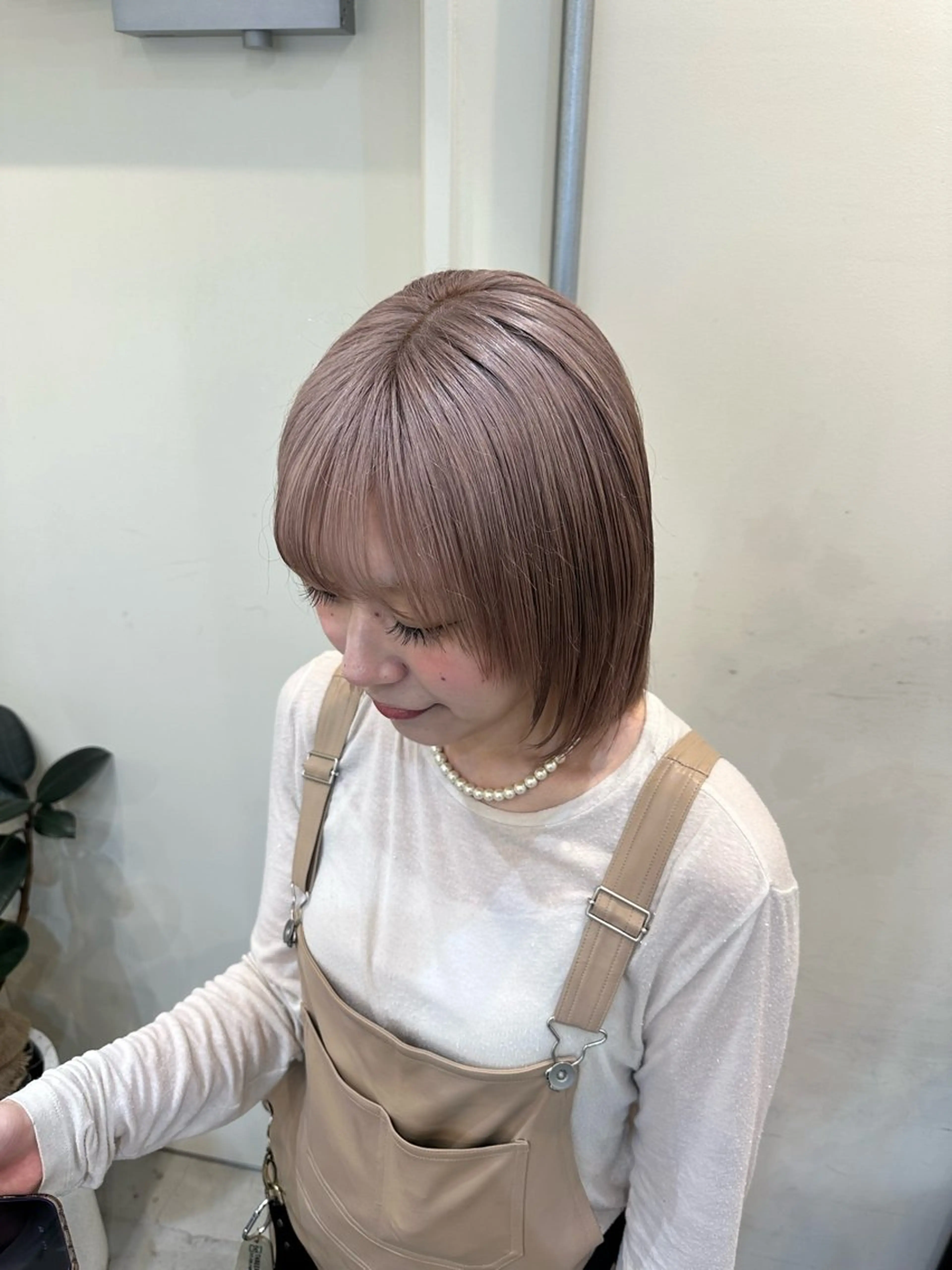 ミディアム 似合わせカット ヘアカラー YUU Belle 新宿のヘアスタイル