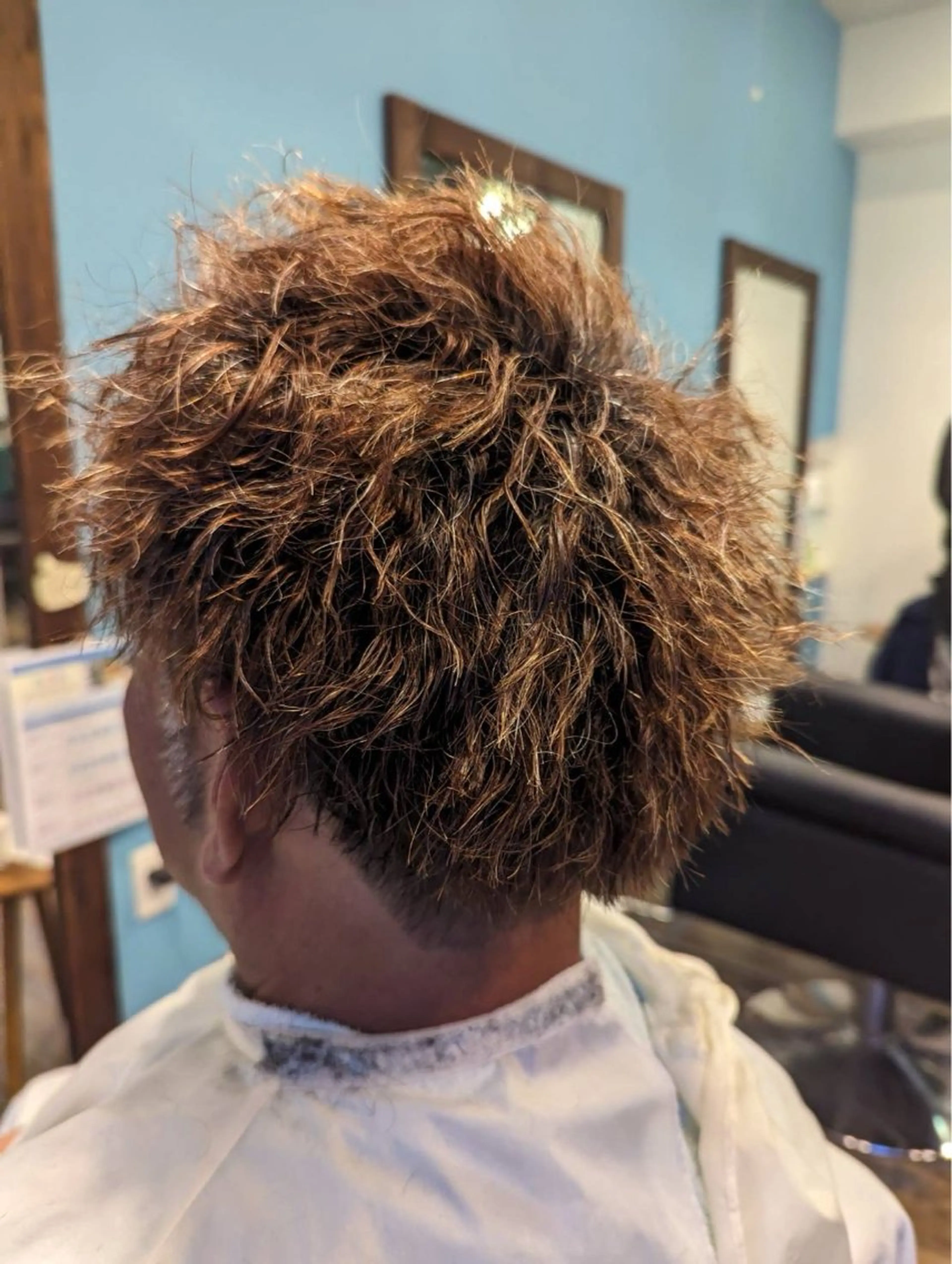 ショート パーマ 大立 七夏のヘアスタイル