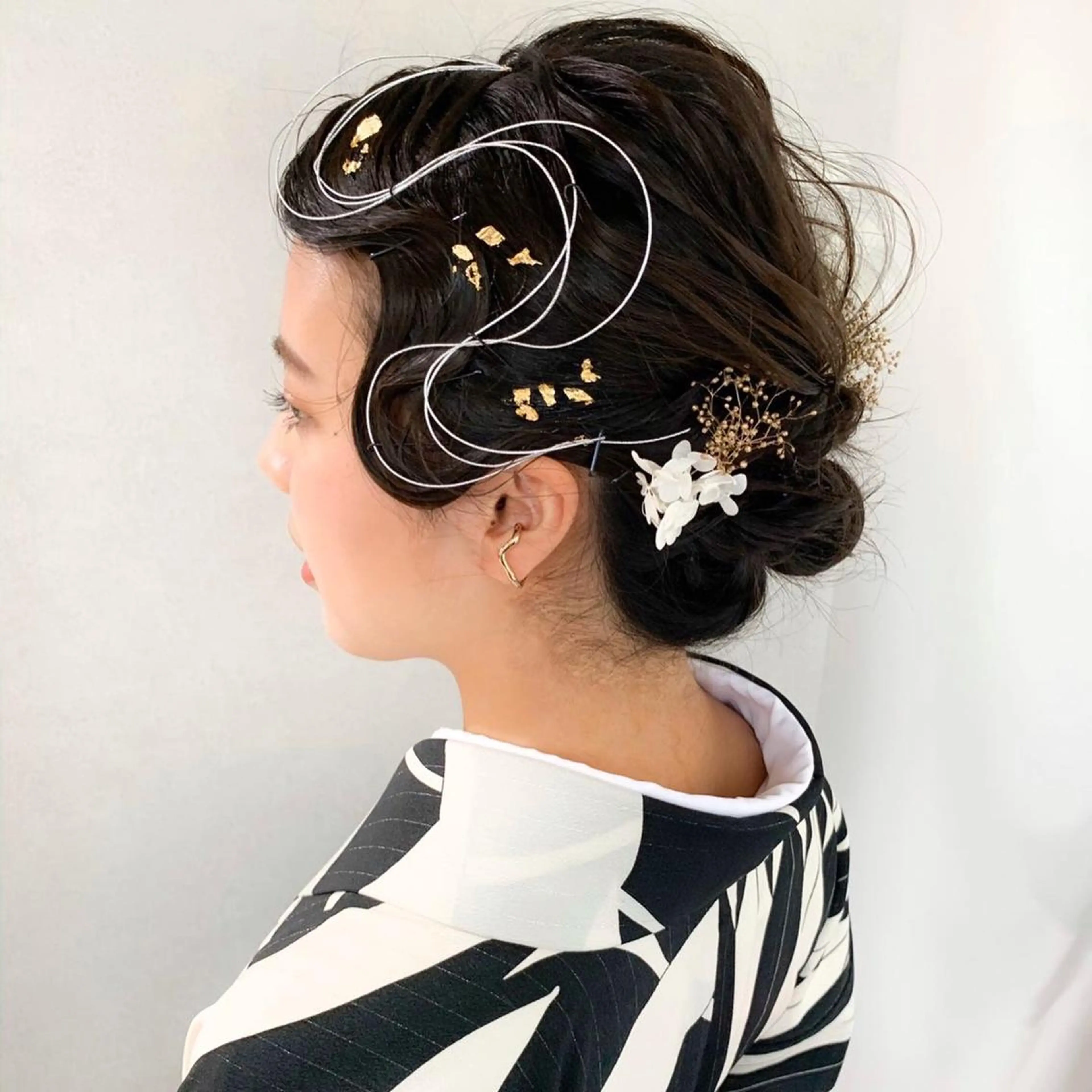 ミディアム ヘアアレンジ 🪐脱白髪染め 🪐松尾菜々美のヘアスタイル