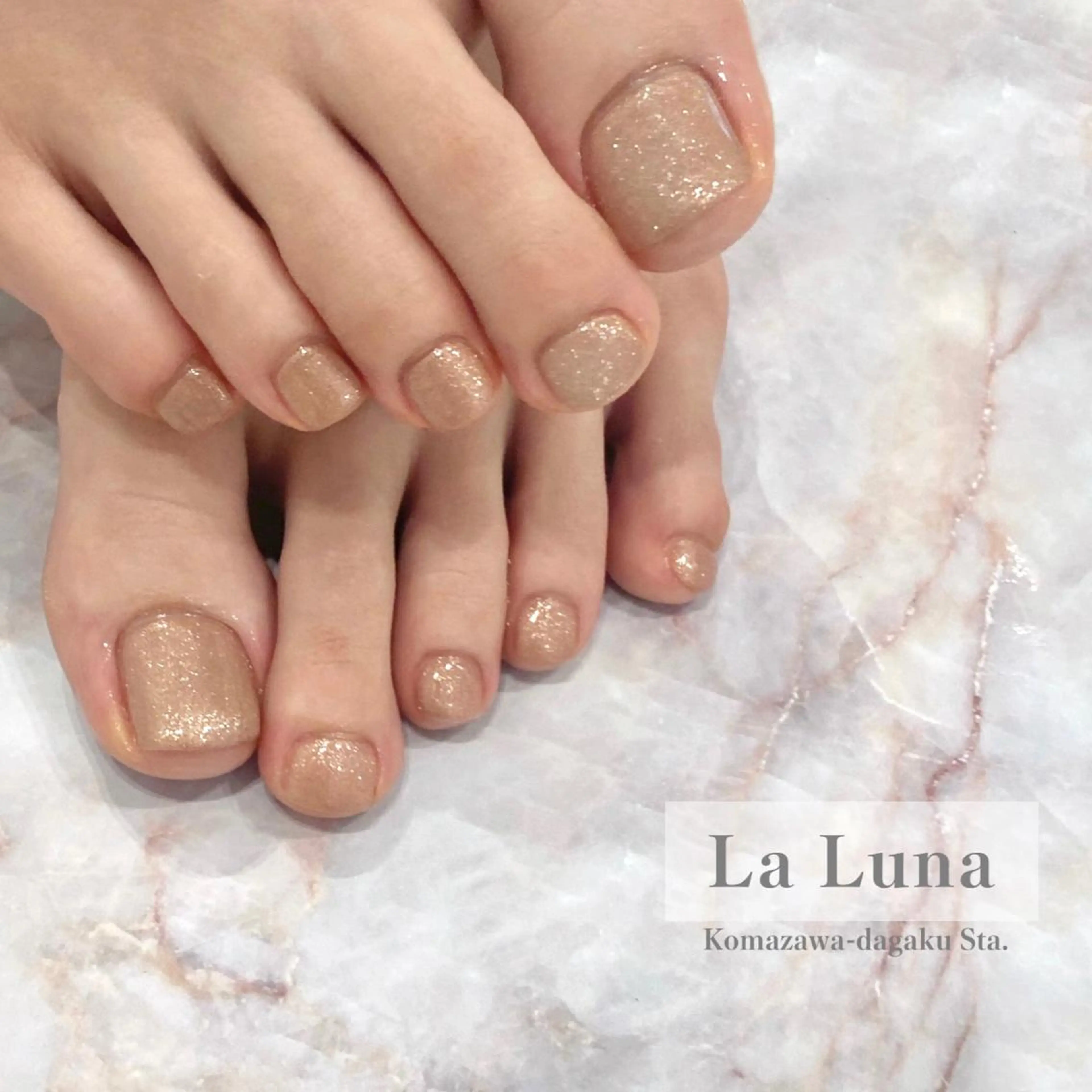 ネイル ワンカラーネイル LaLuna🌙 Natsukiのネイルデザイン