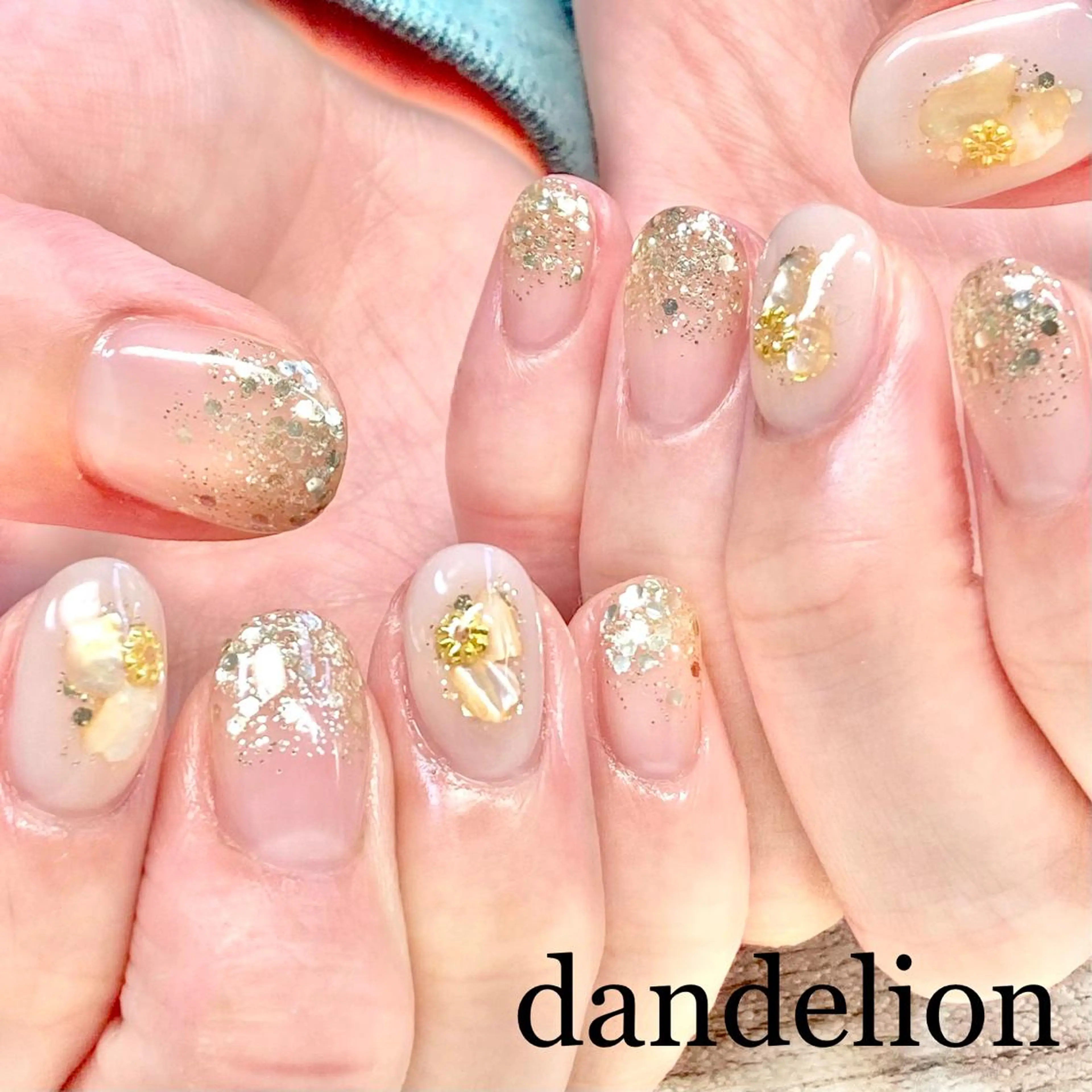 ネイル ハンドネイル ハンドケア dandelion ダンデライオンのネイルデザイン