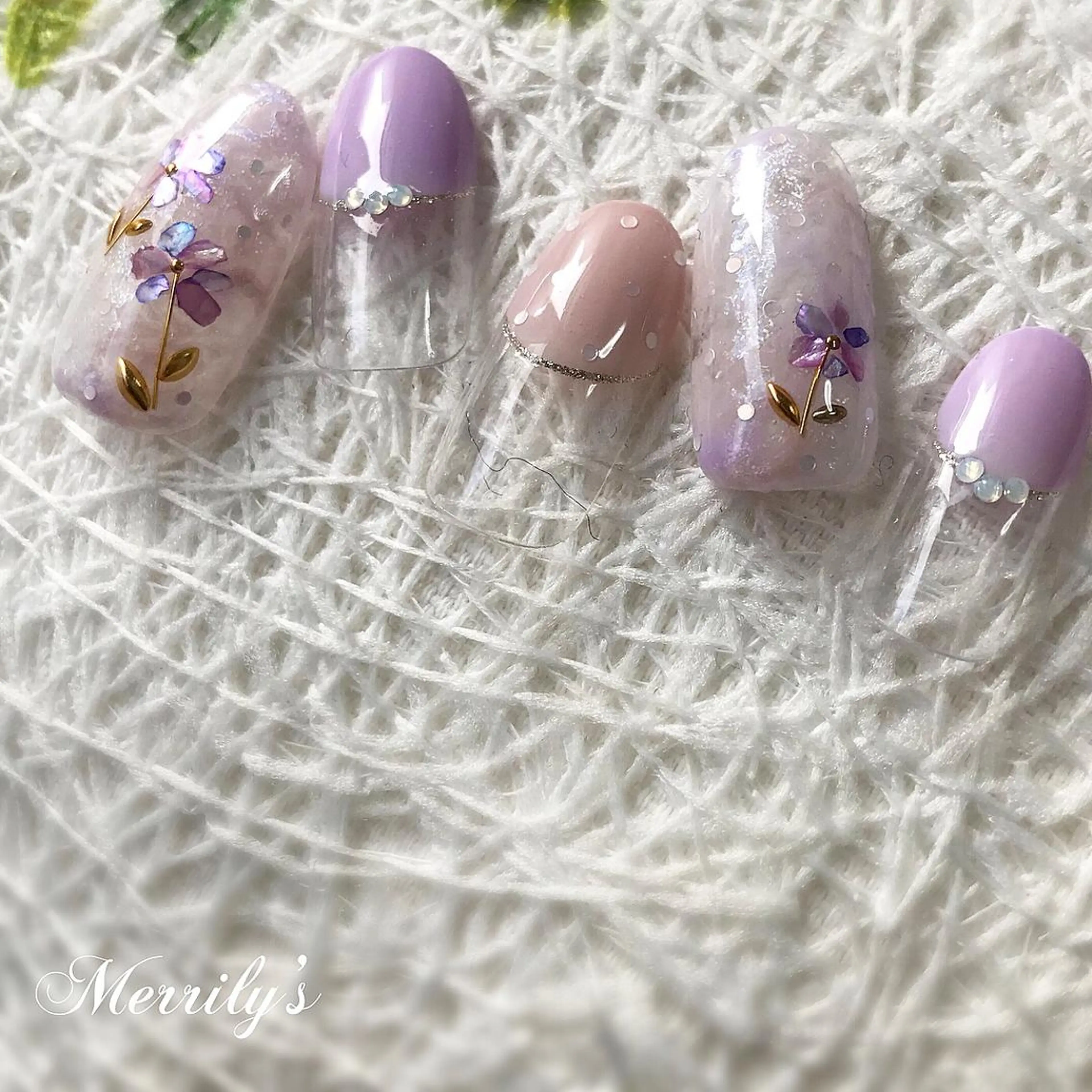 ネイル Merrily's Hagi Minaのネイルデザイン