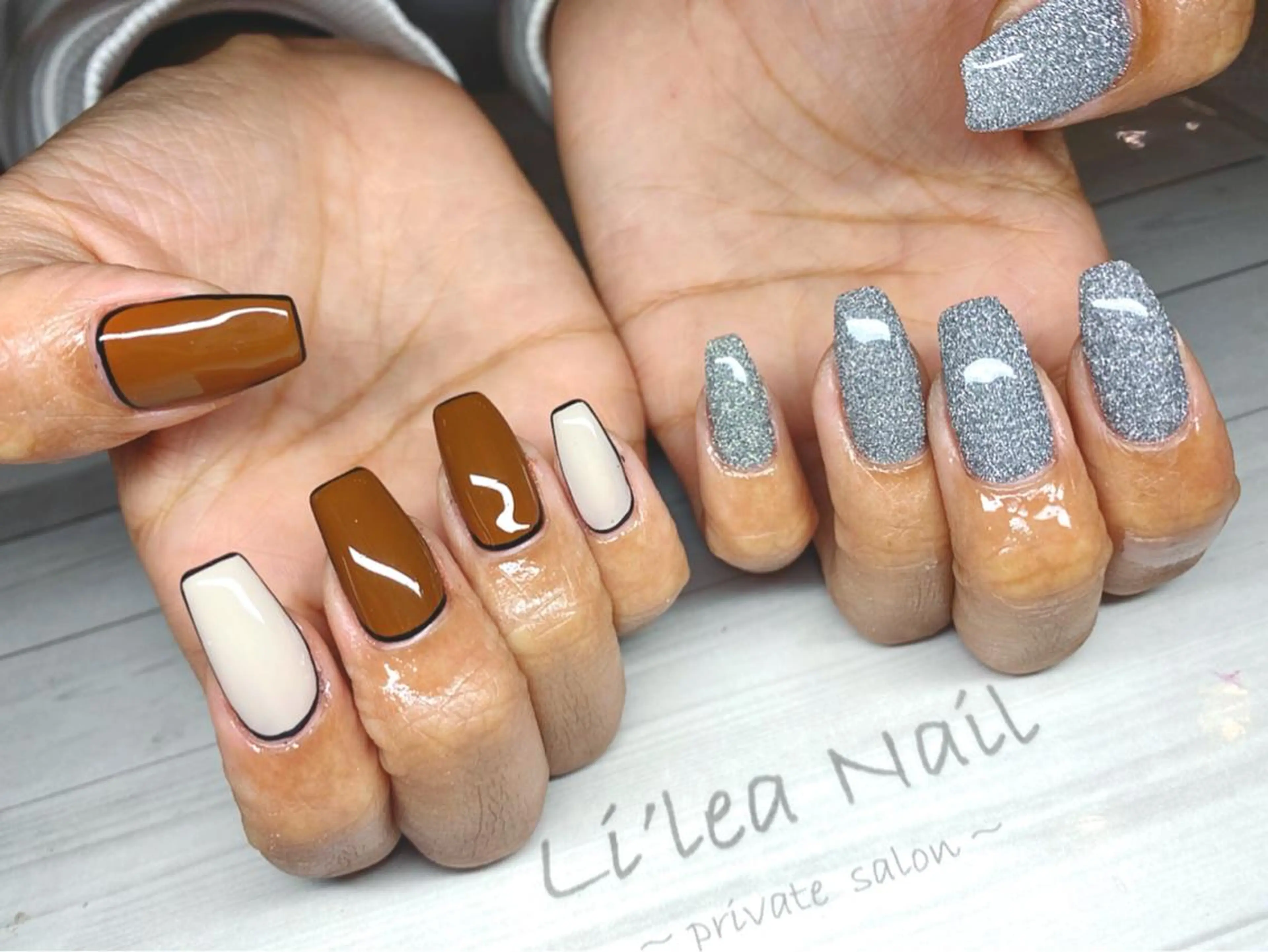 ネイル Li'leaNail AINAのネイルデザイン