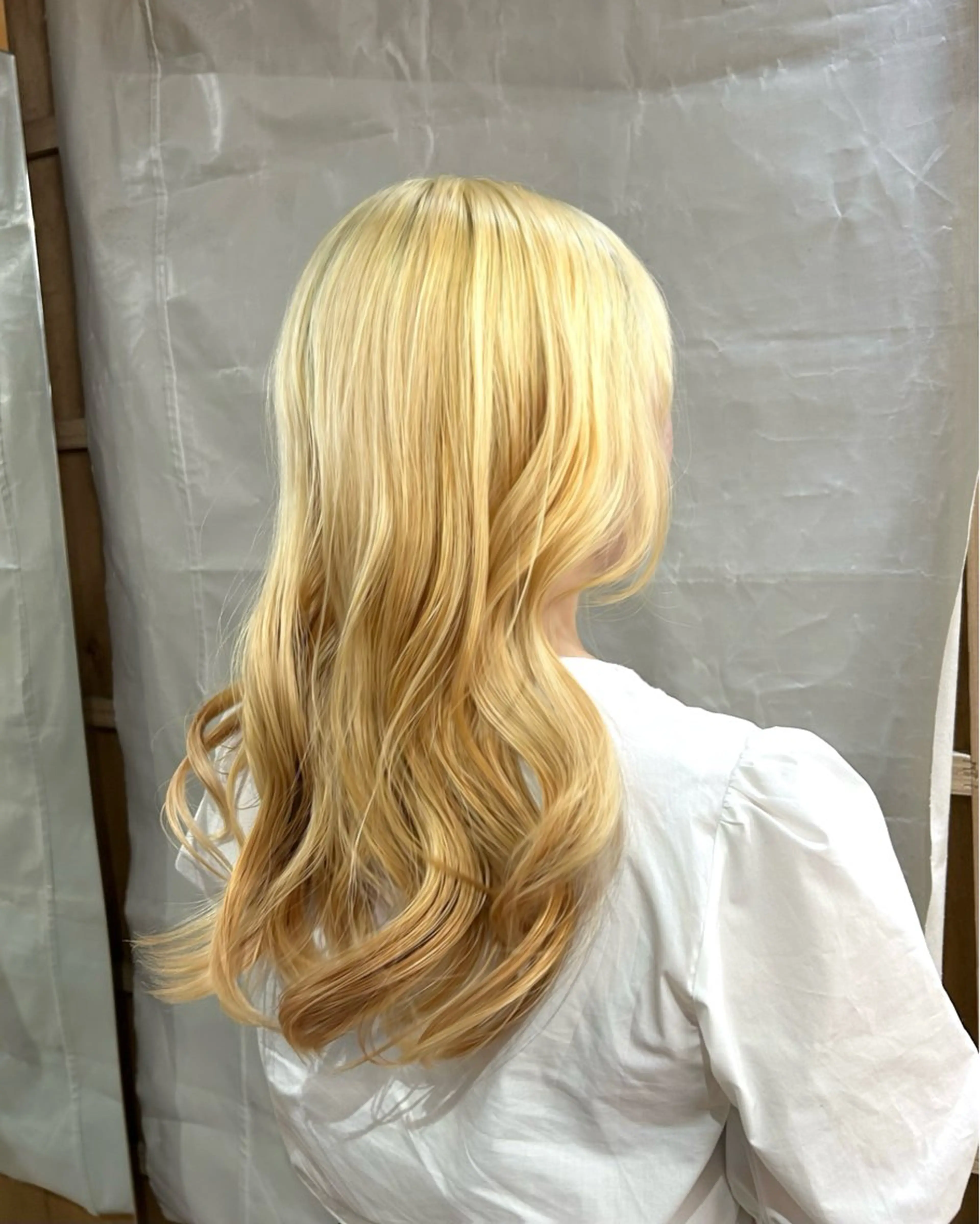 ロング カラー ヘアカラー 木藤 優杏のヘアスタイル