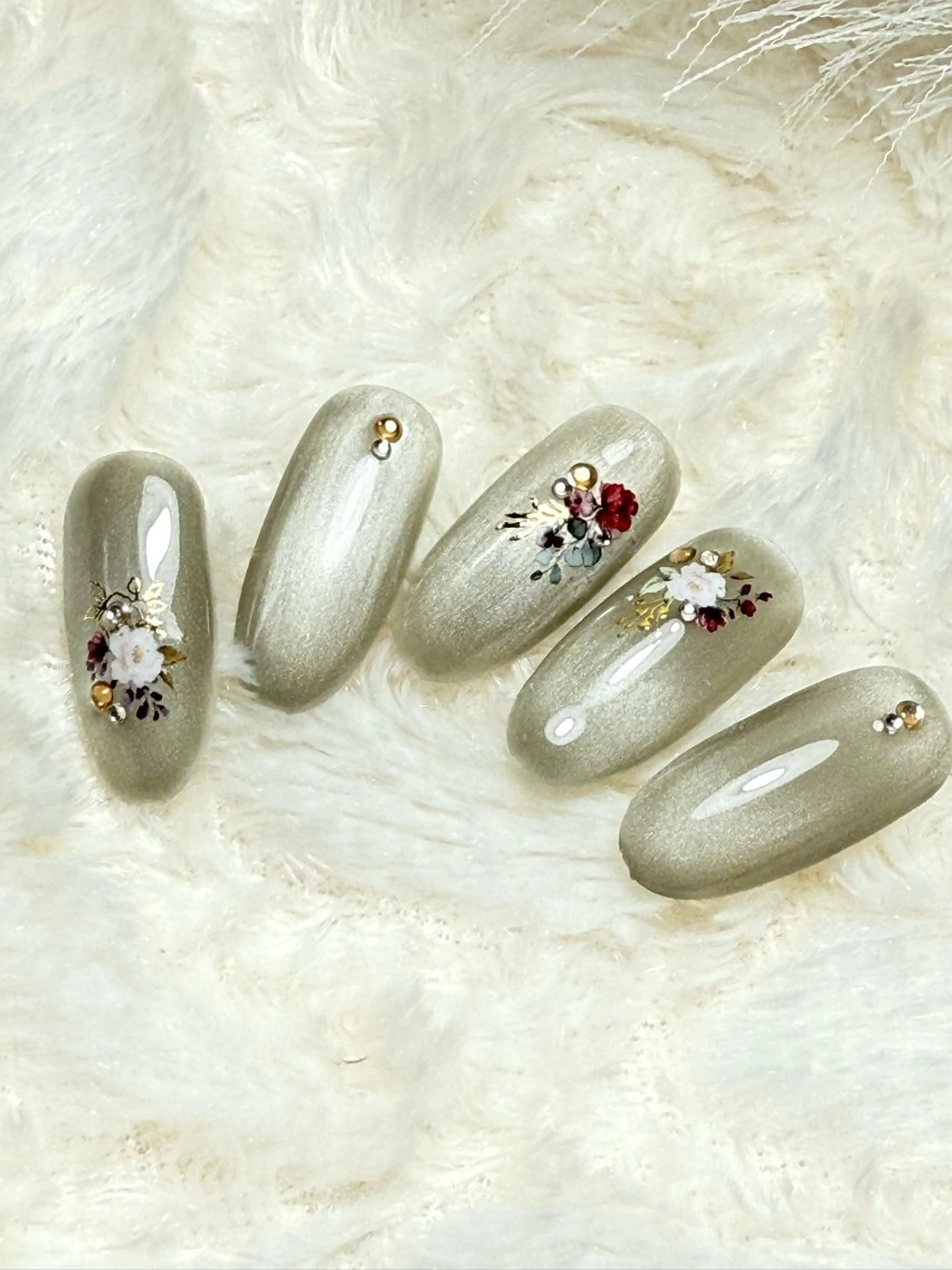 ネイル ベロバ クリスティーナのネイルデザイン