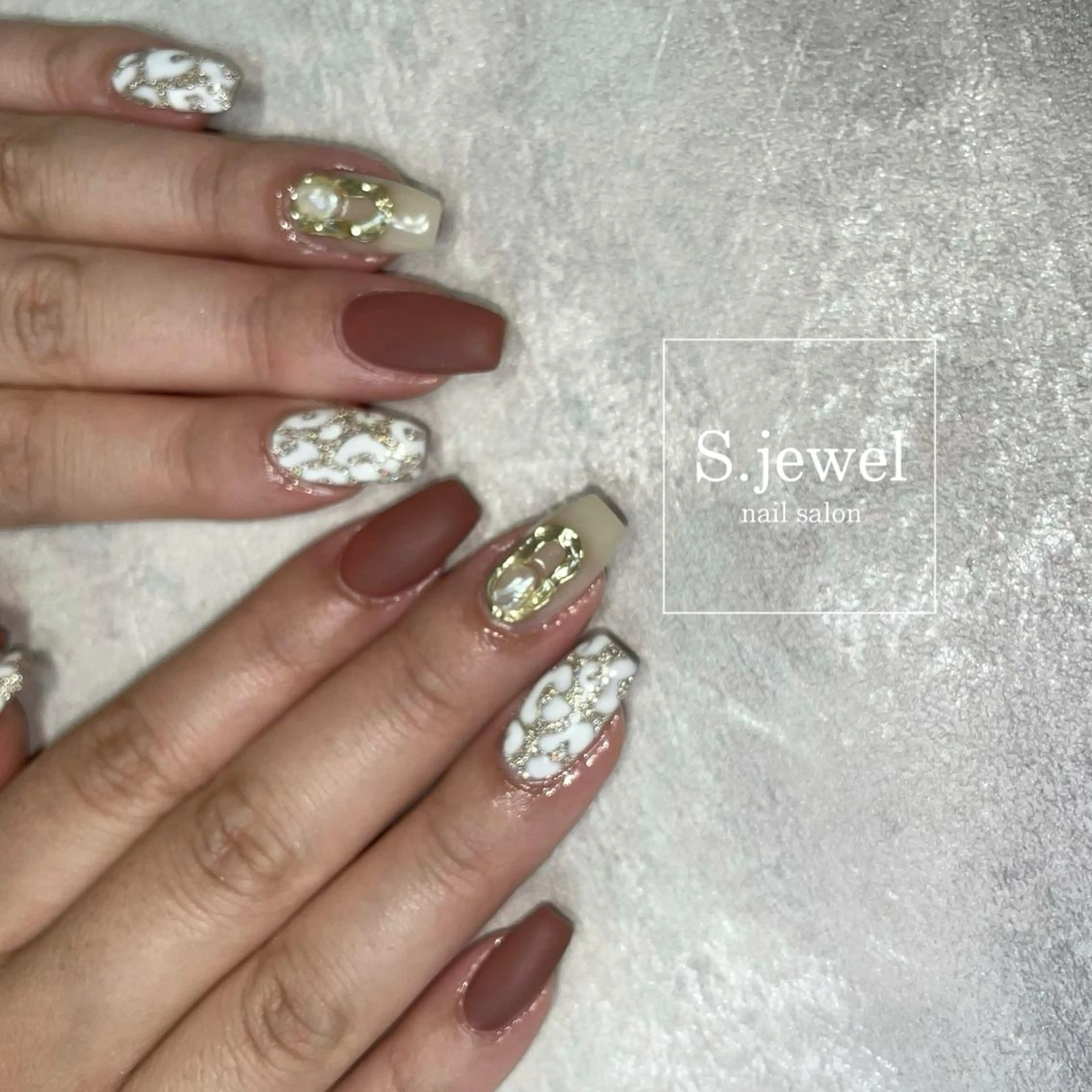 ネイル S. JEWELのネイルデザイン