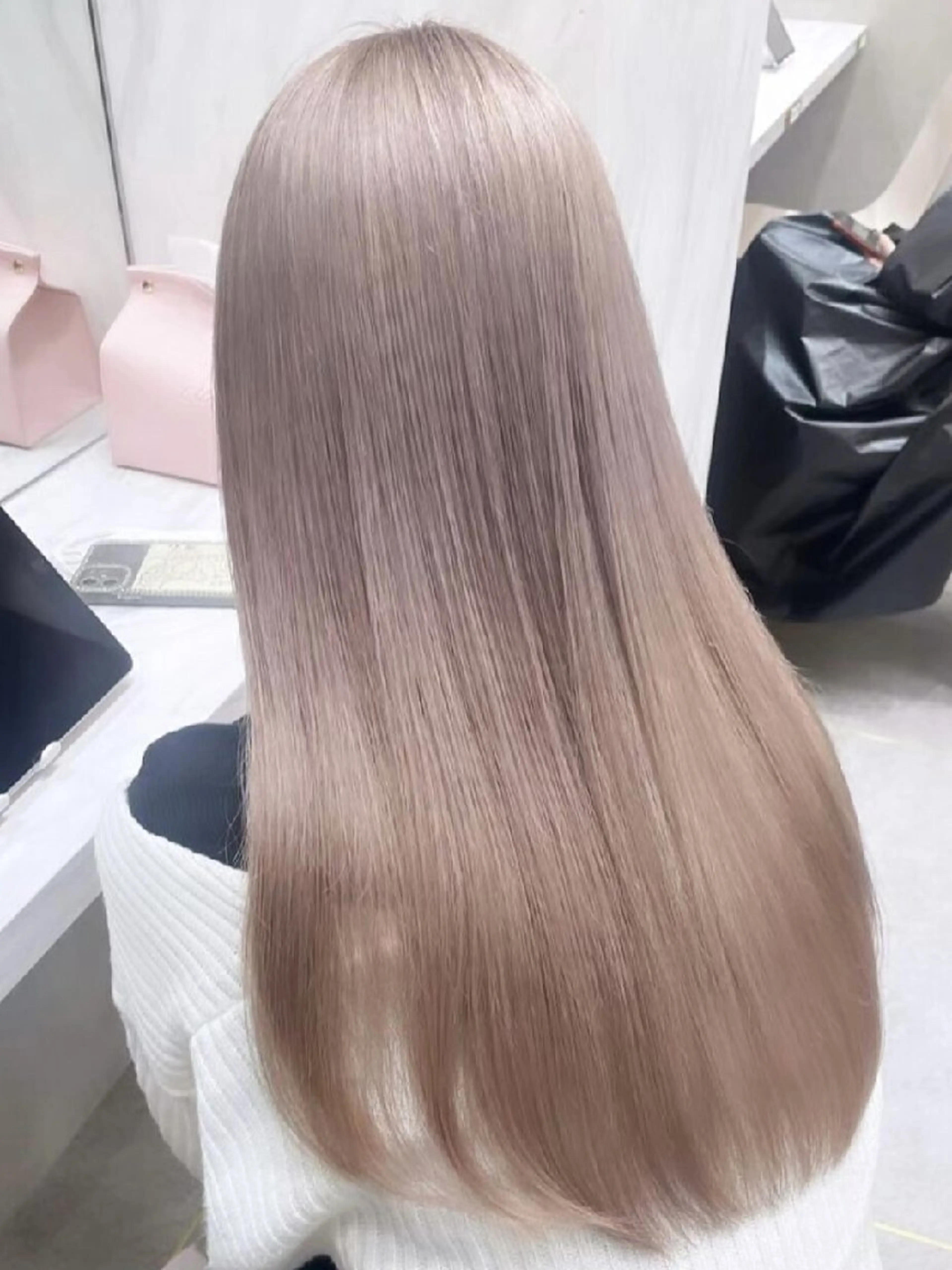 カラー ロング カット ヘアカラー トリートメント Lond Roleのヘアスタイル