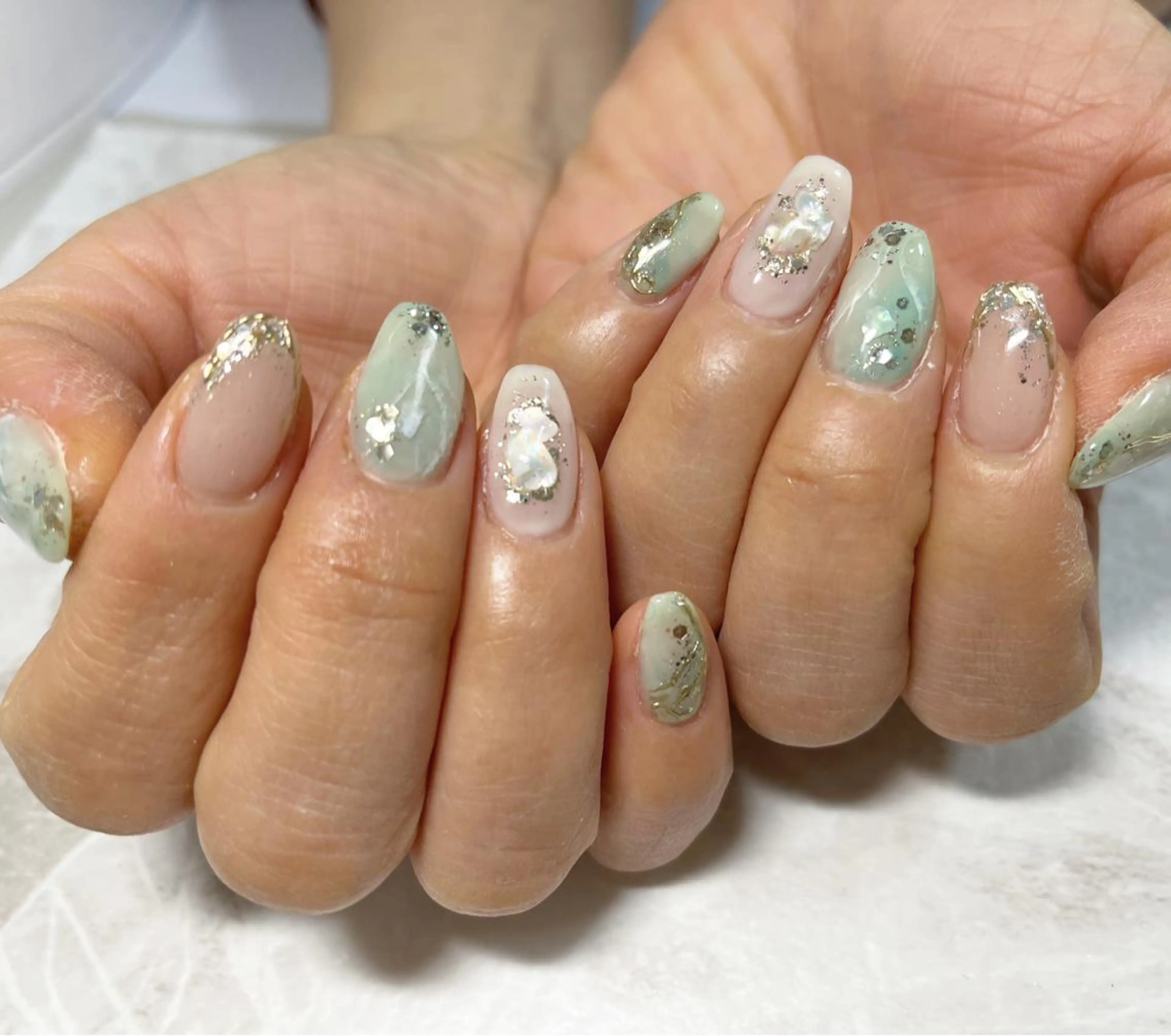 ネイル フットネイル グリーン ニュアンスネイル シンプルネイル 春ネイル nail fufla ♡yamane♡のネイルデザイン