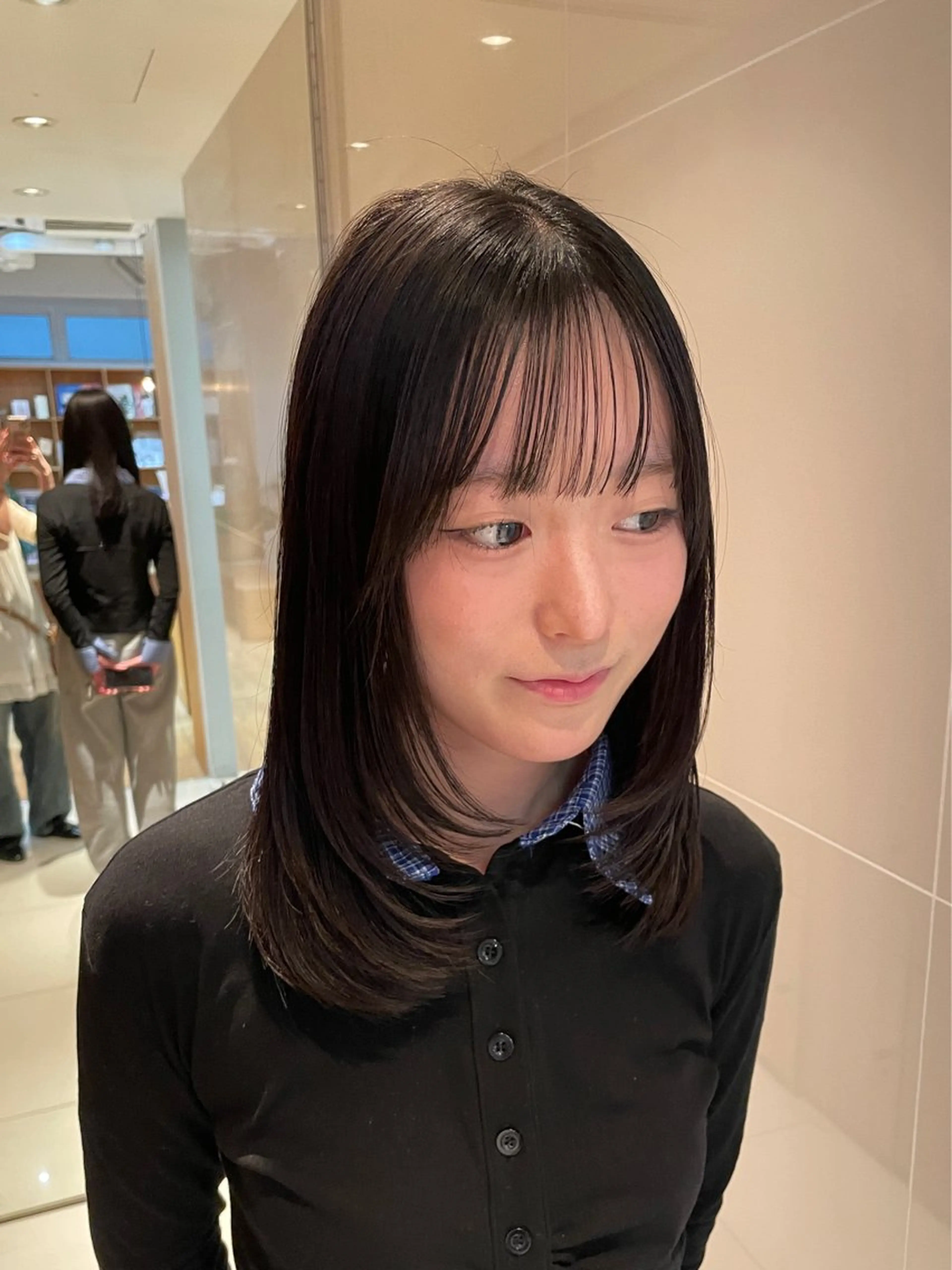 ミディアム パーマ レイヤーカット 縮毛矯正 カット 縮毛矯正 トリートメント 縮毛矯正/レイヤー 🌙児玉光瑠のヘアスタイル