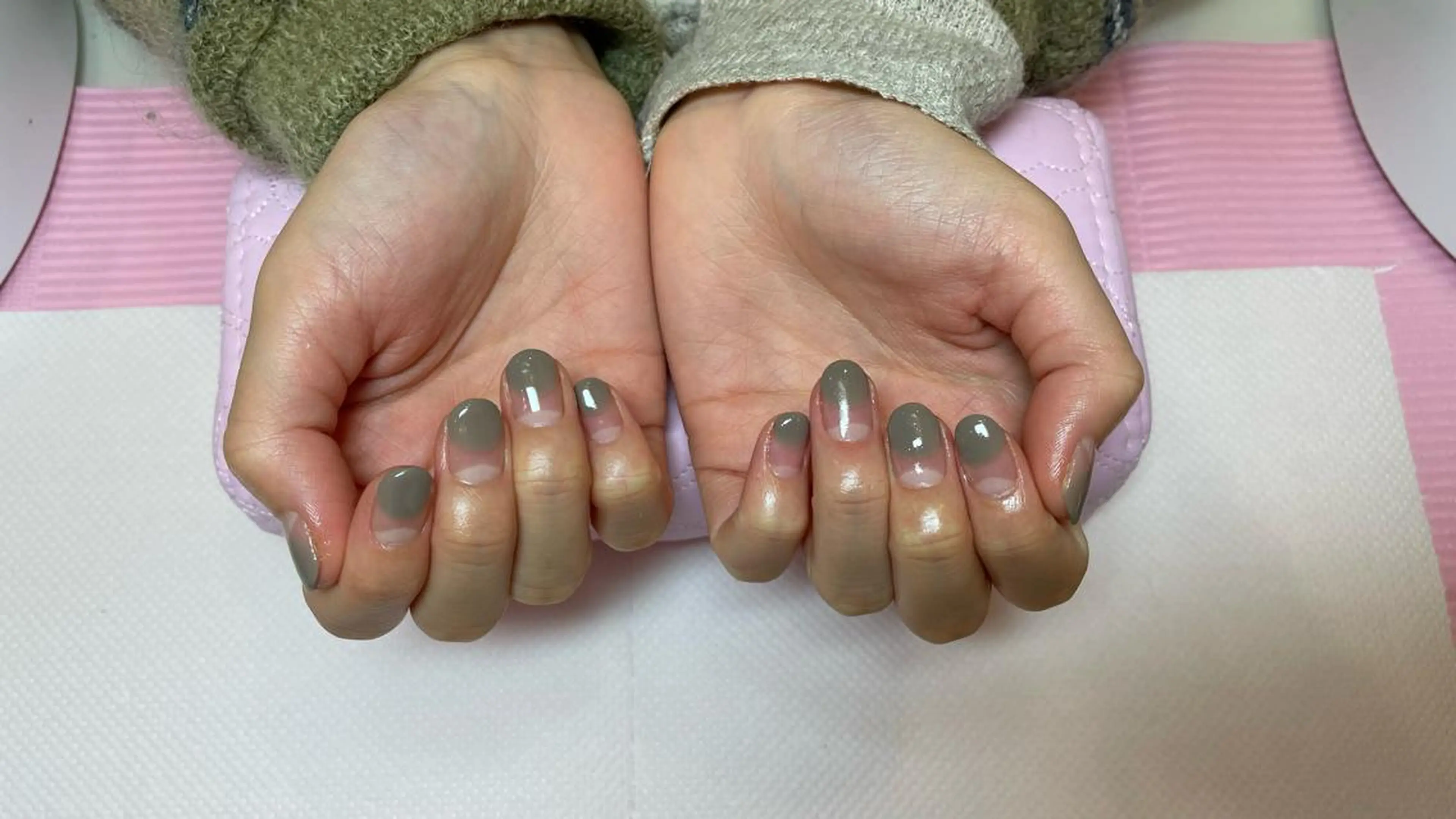 ネイル シンプルネイル CHOUETTE Shioriのネイルデザイン