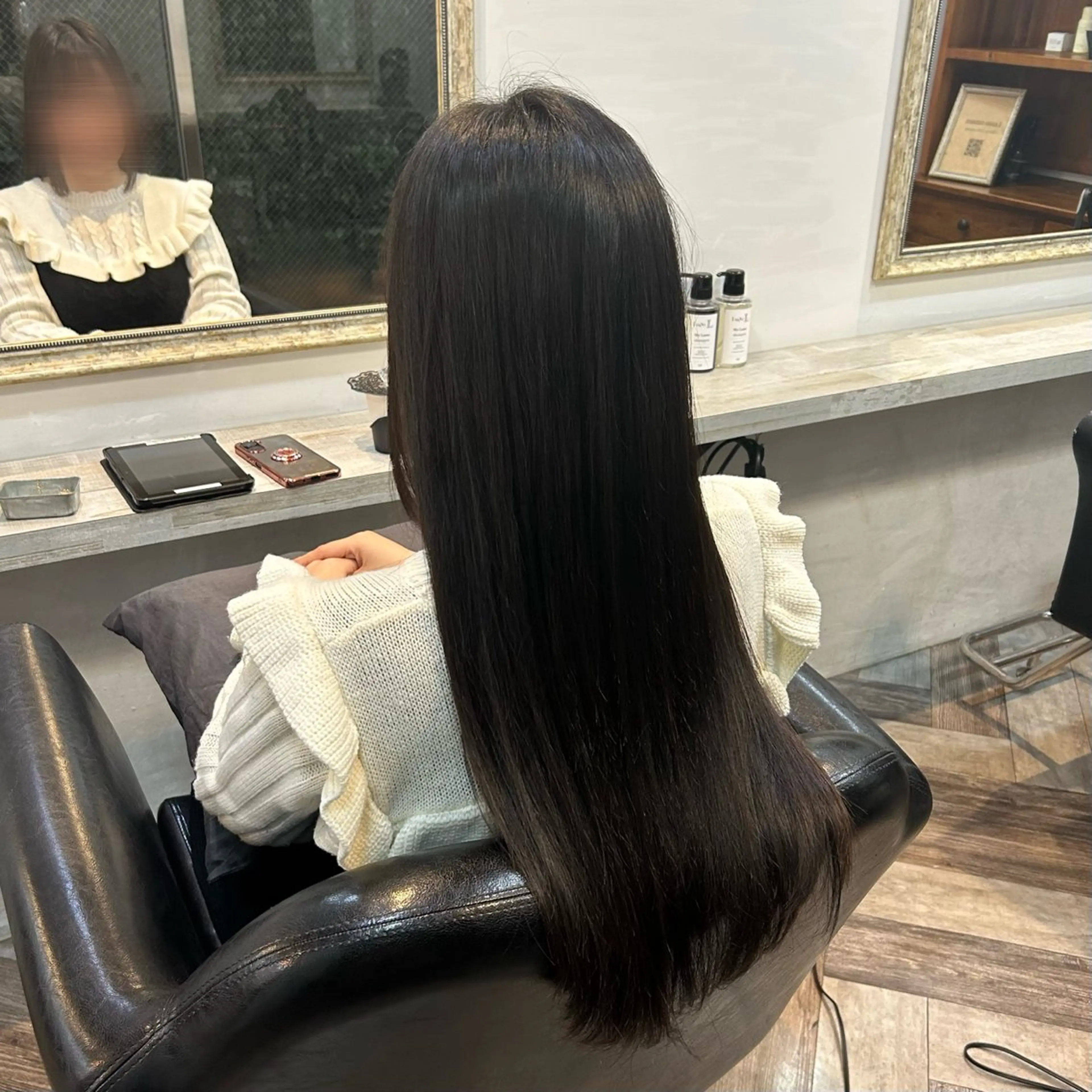 ロング ロング HONAMI ．のヘアスタイル