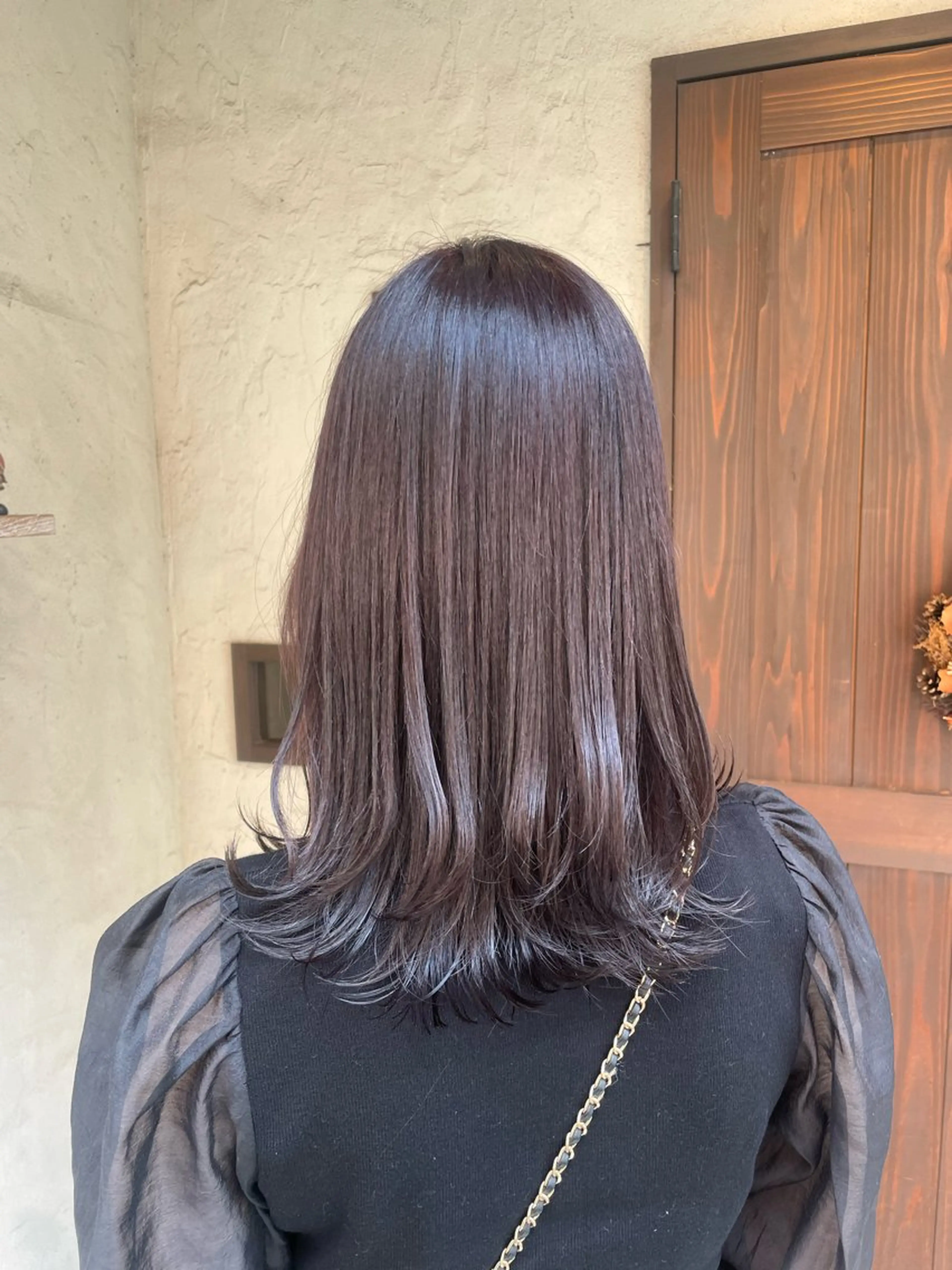 ミディアム レイヤーカット カット ヘアカラー 大庭 萌瑚のヘアスタイル