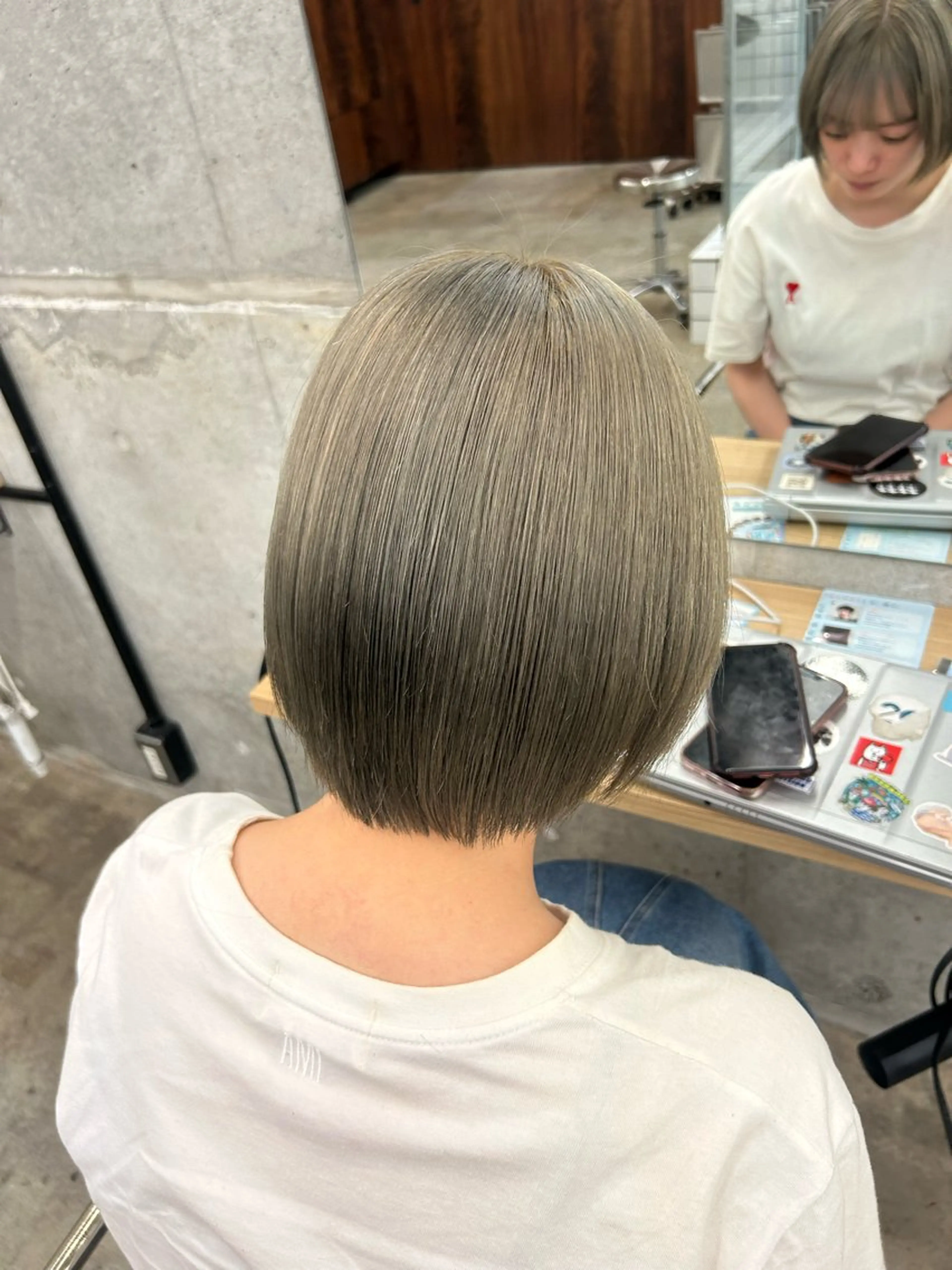 ショート ヘアカラー トリートメント 💙ハイトーン／韓国 style あかねのヘアスタイル