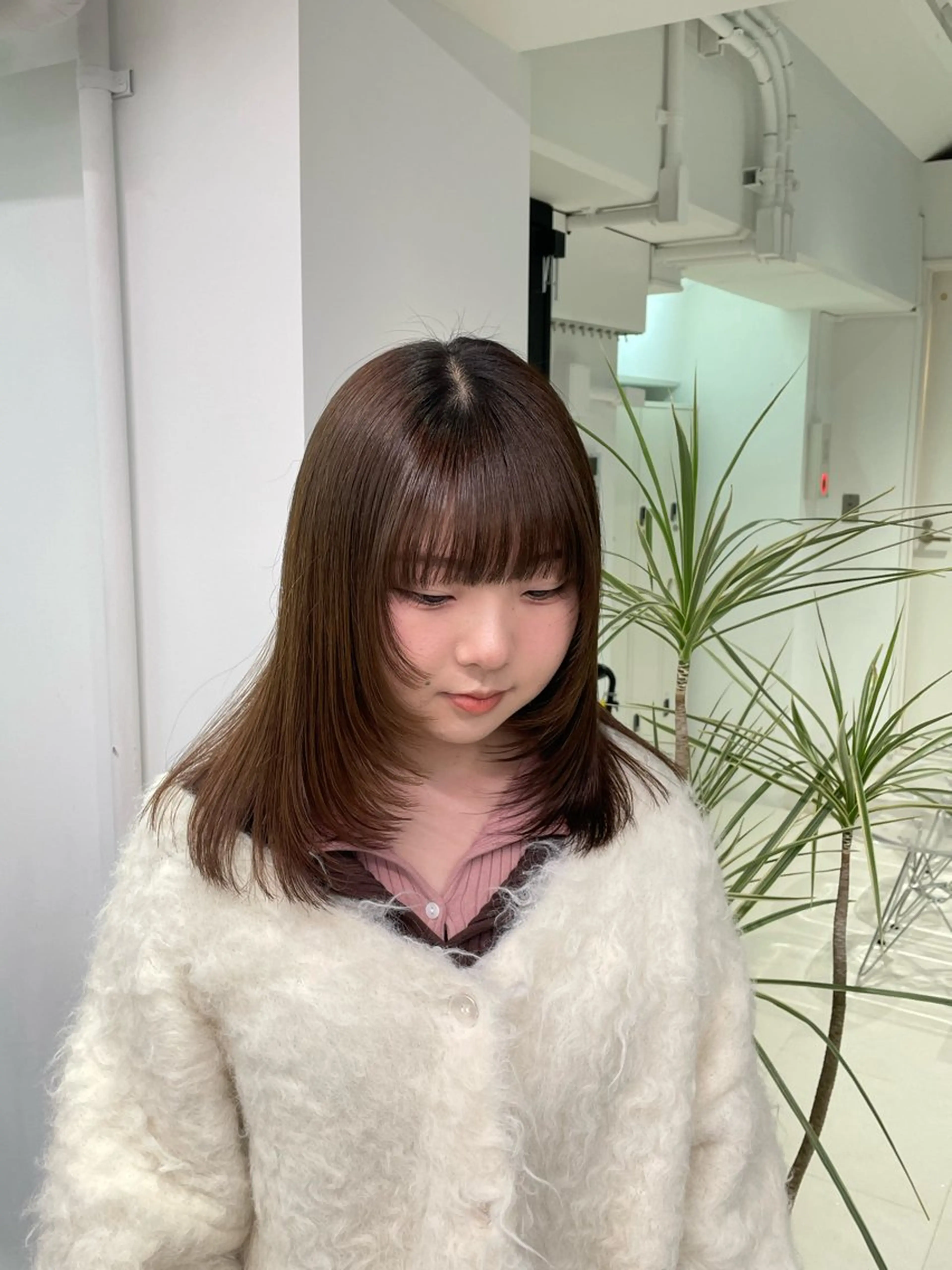 ミディアム レイヤーカット カット トリートメント とば みゆうのヘアスタイル